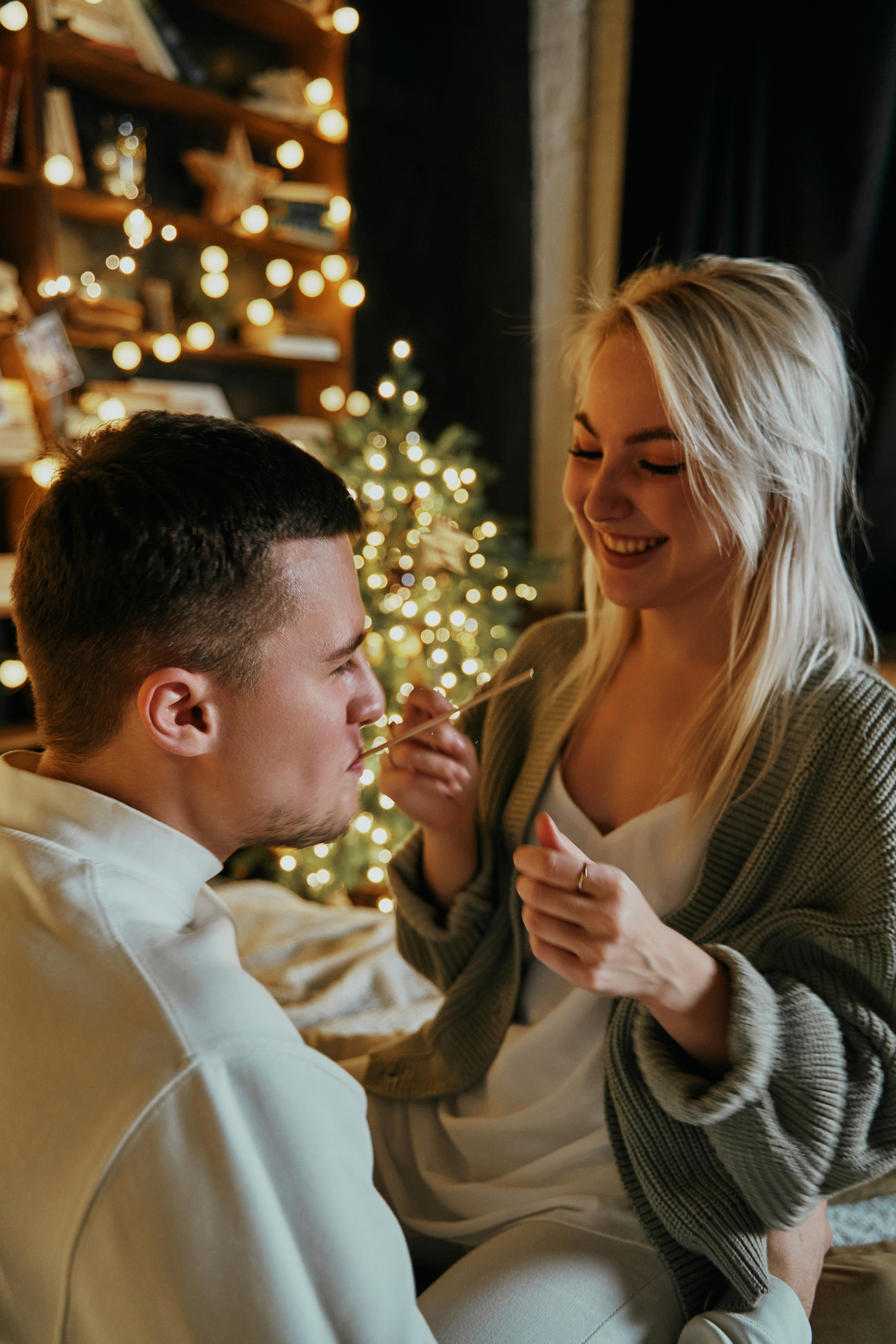 Кэт и Илья. Первый новый год. Фотограф в Барселоне Жанна Захарченко