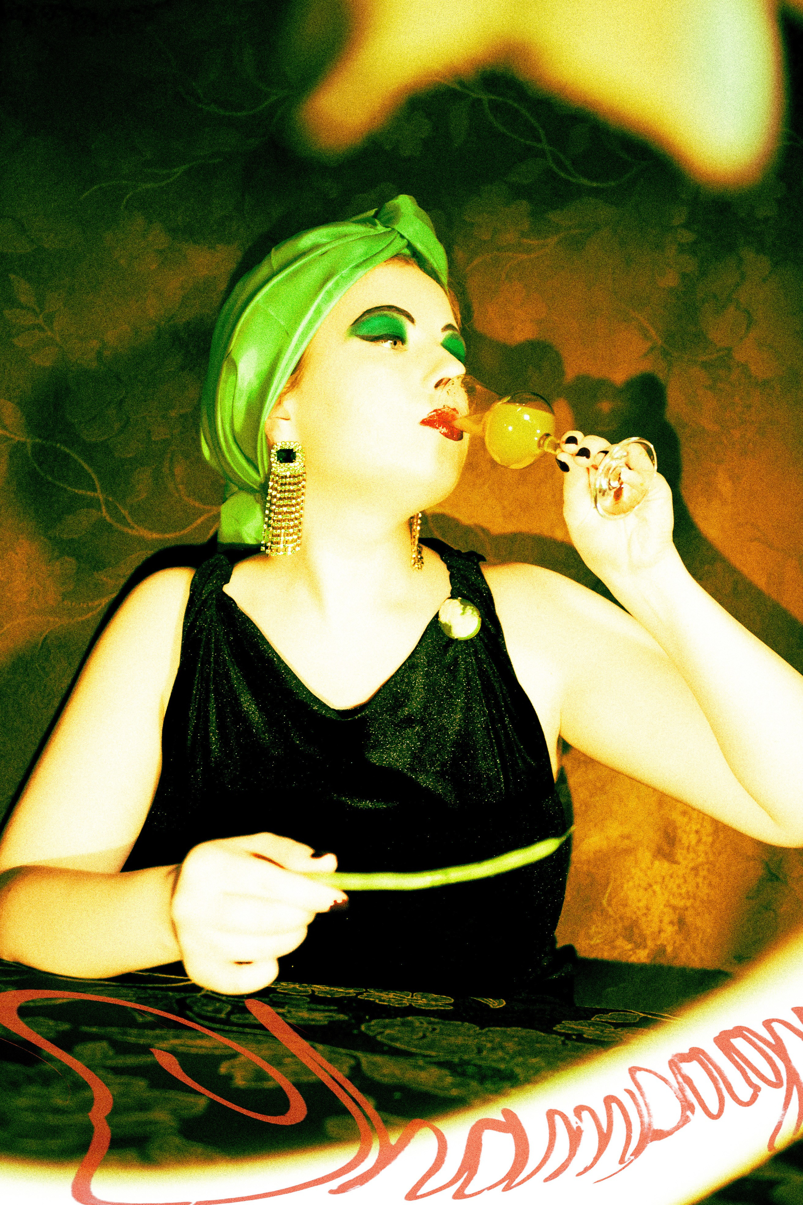 KRIS PROJECT. Anna Miyauchi