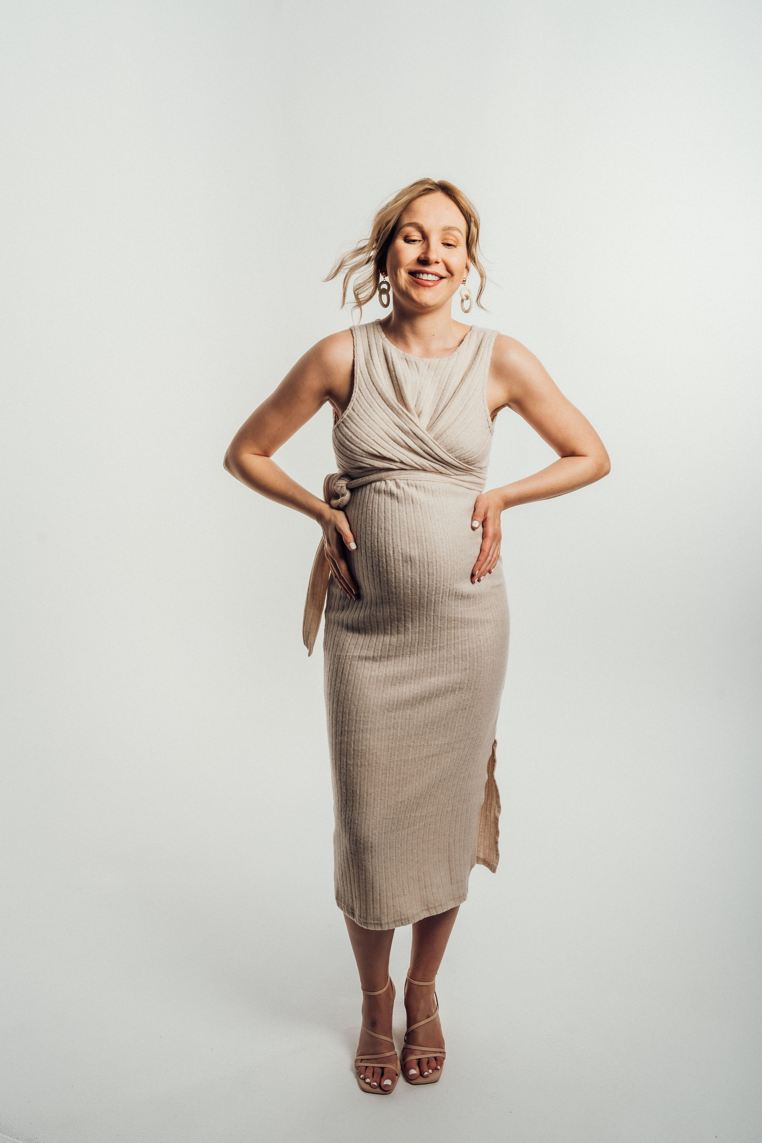 Rebekka. Portrait Photographer in Berlin Daria Doch Schwangerschaftsfotos