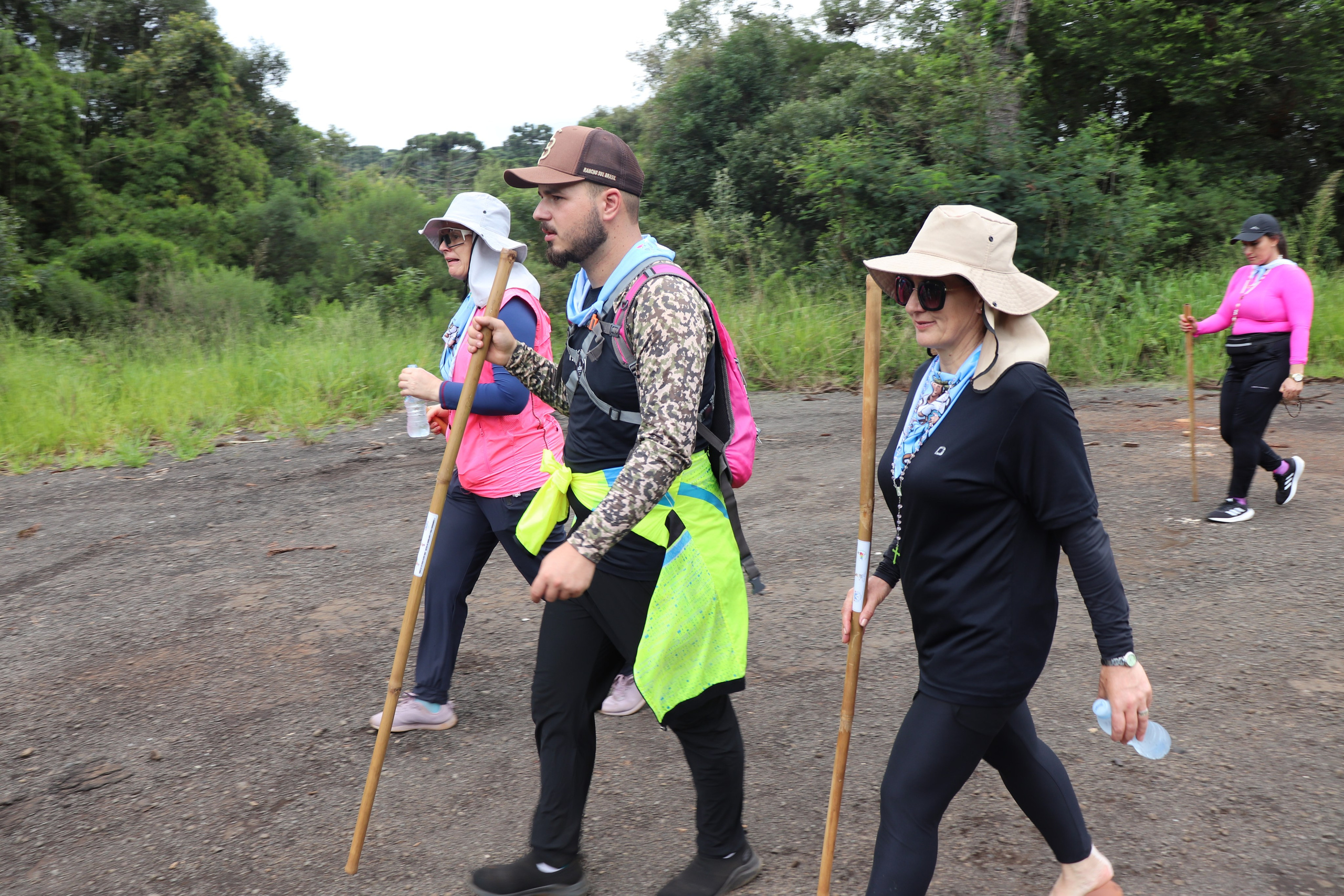 Peregrinação Nossa Senhora de Belém. Handa Produções