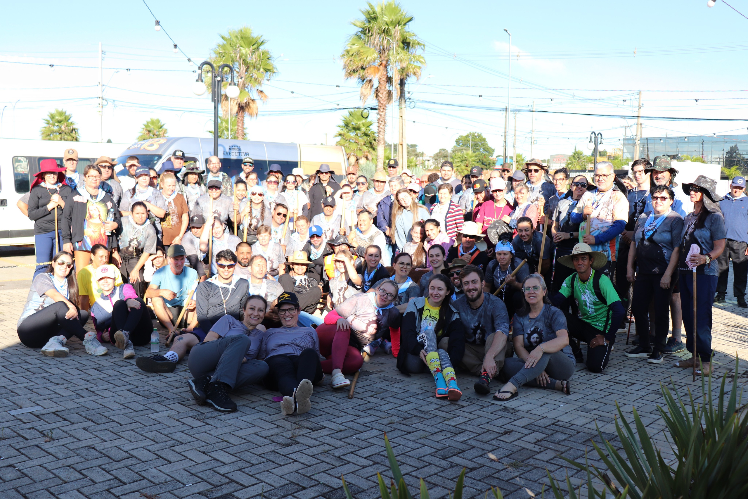 Peregrinação Nossa Senhora de Belém. Handa Produções
