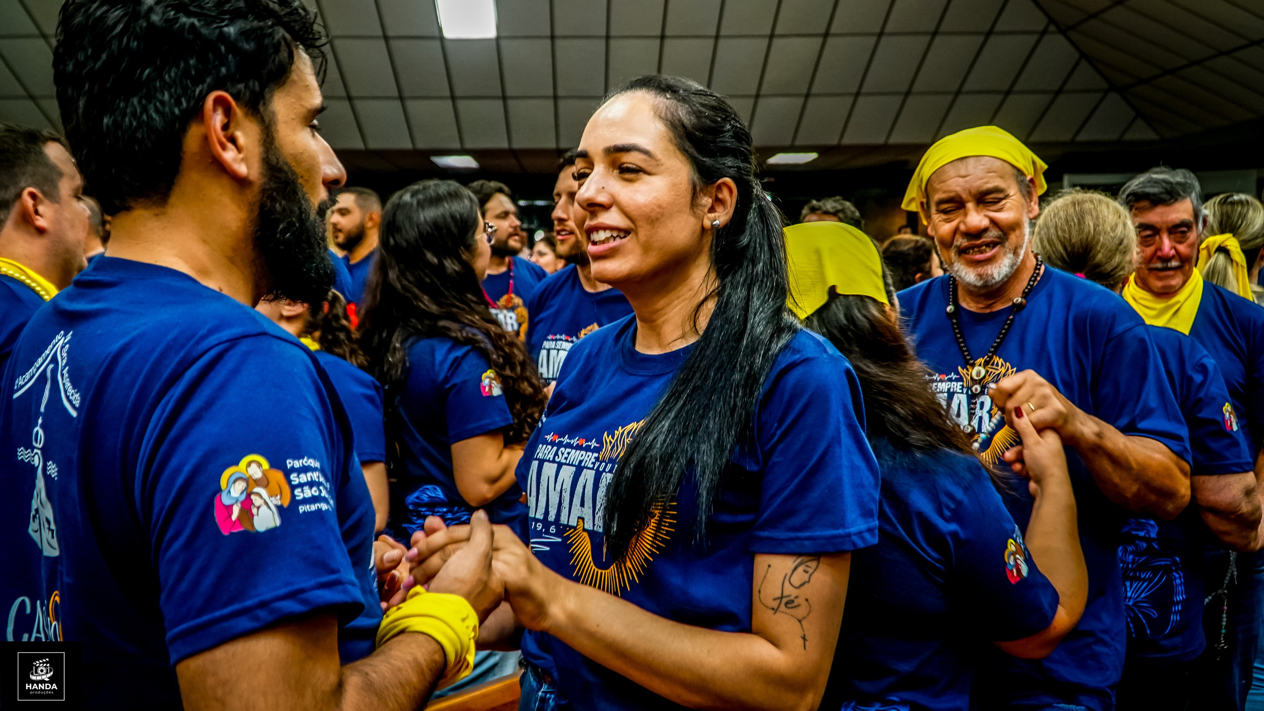 Acampamento Casais. Handa Produções