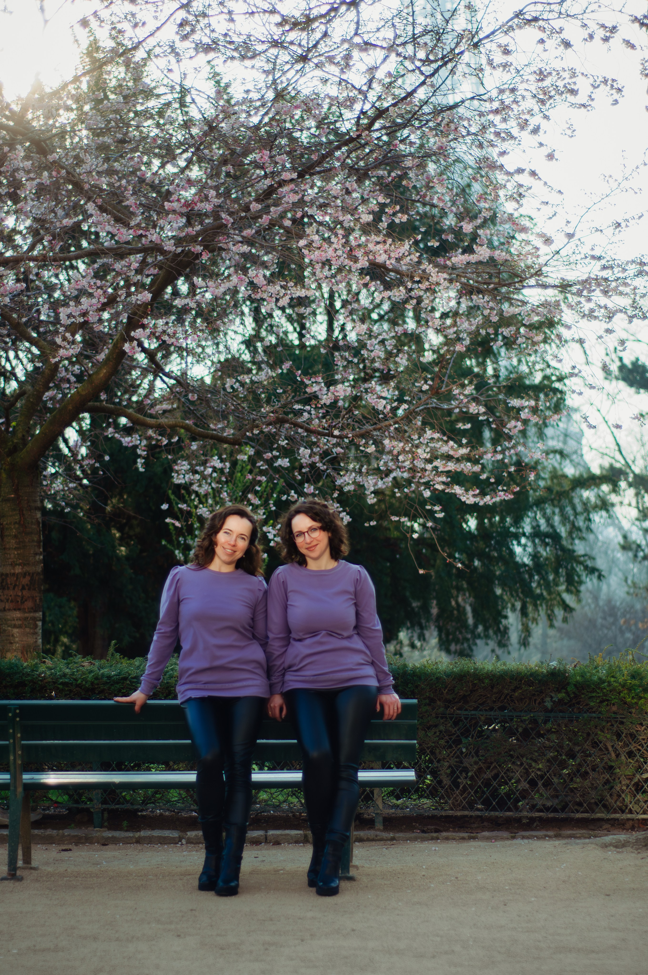 Подруги в Париже. Фотограф в Париже Полина Осипова