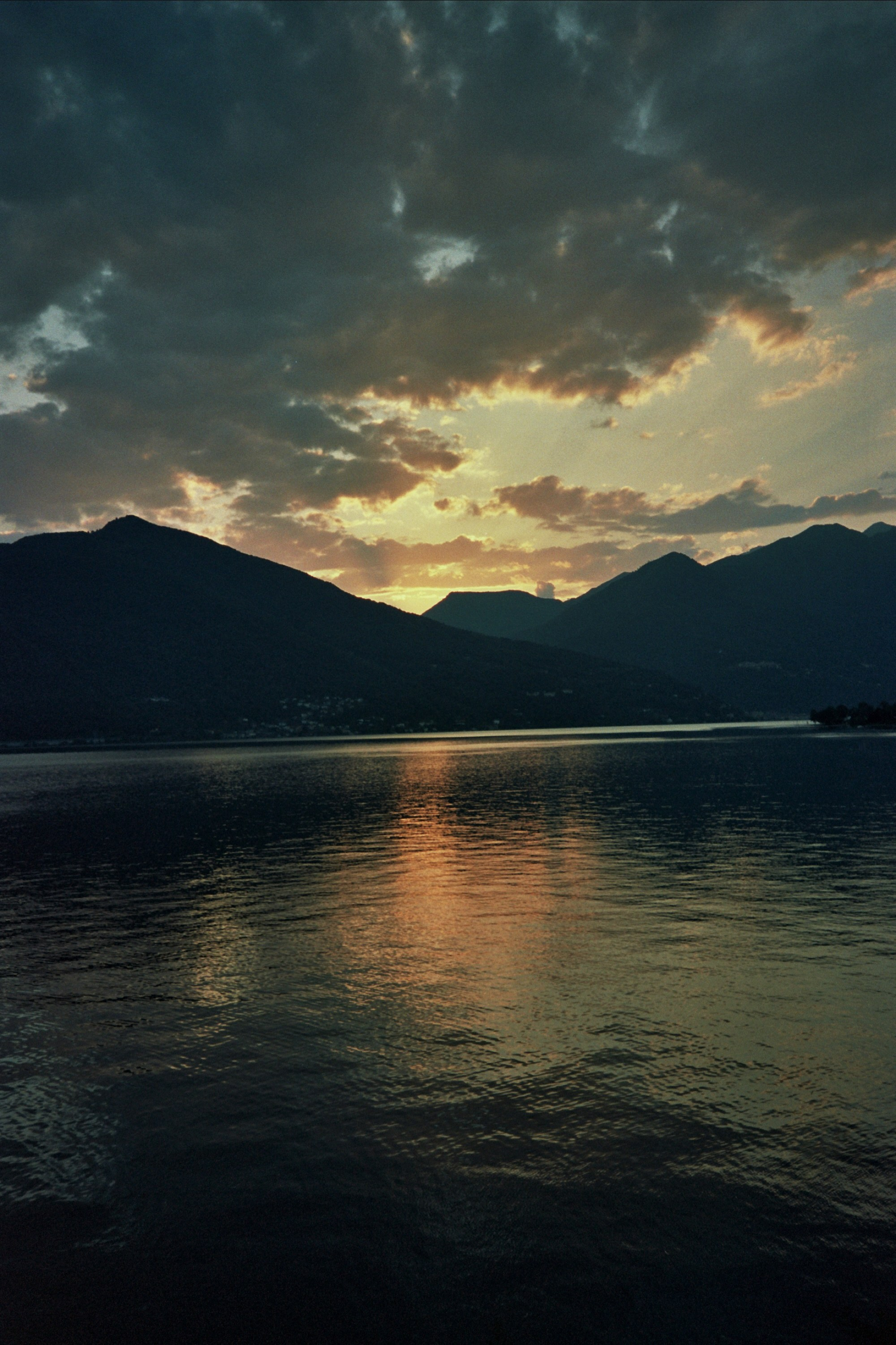 Lake Maggiore Wedding. Wedding photographer in Italy