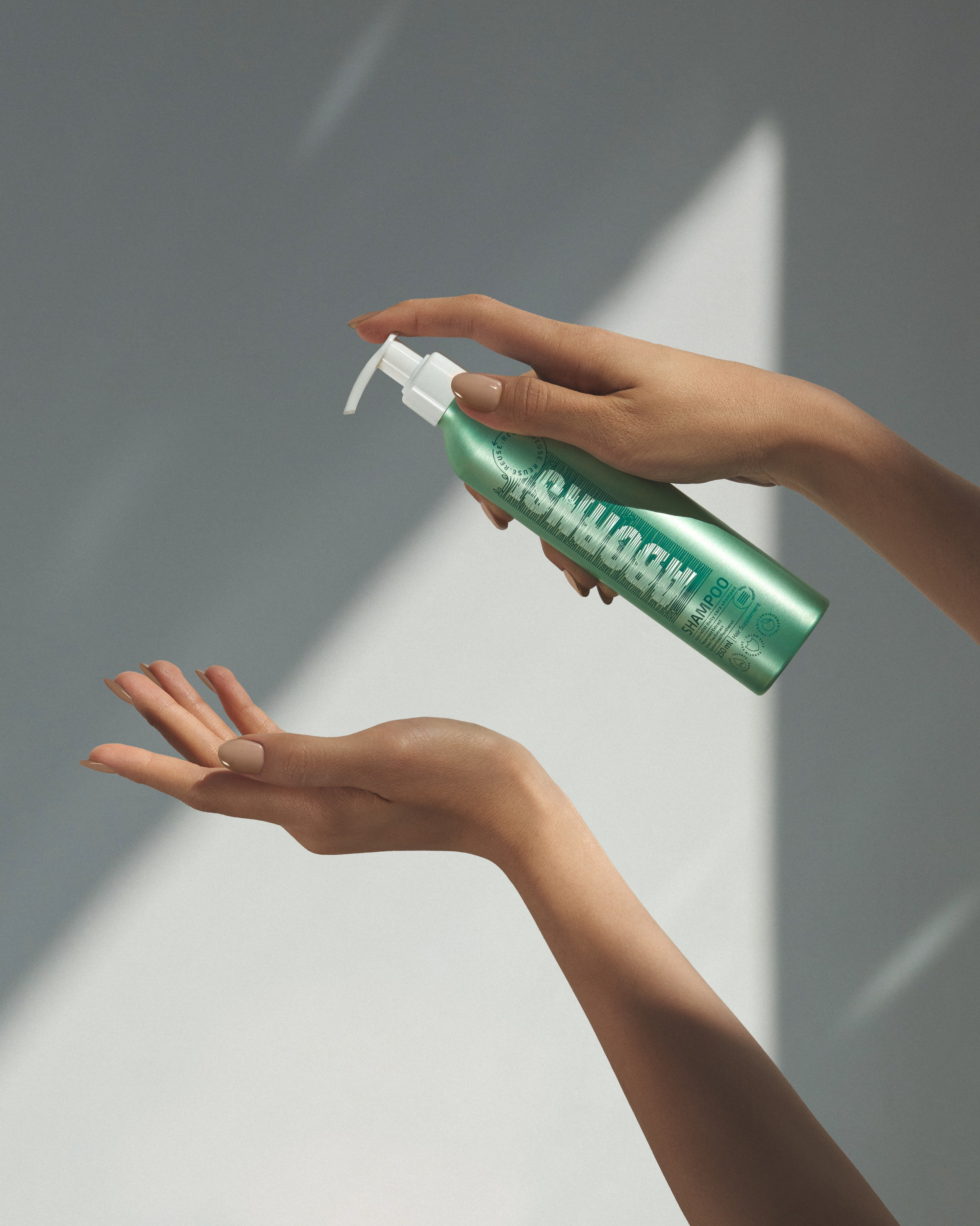 Aborns. Alireza Sahebi Photographer