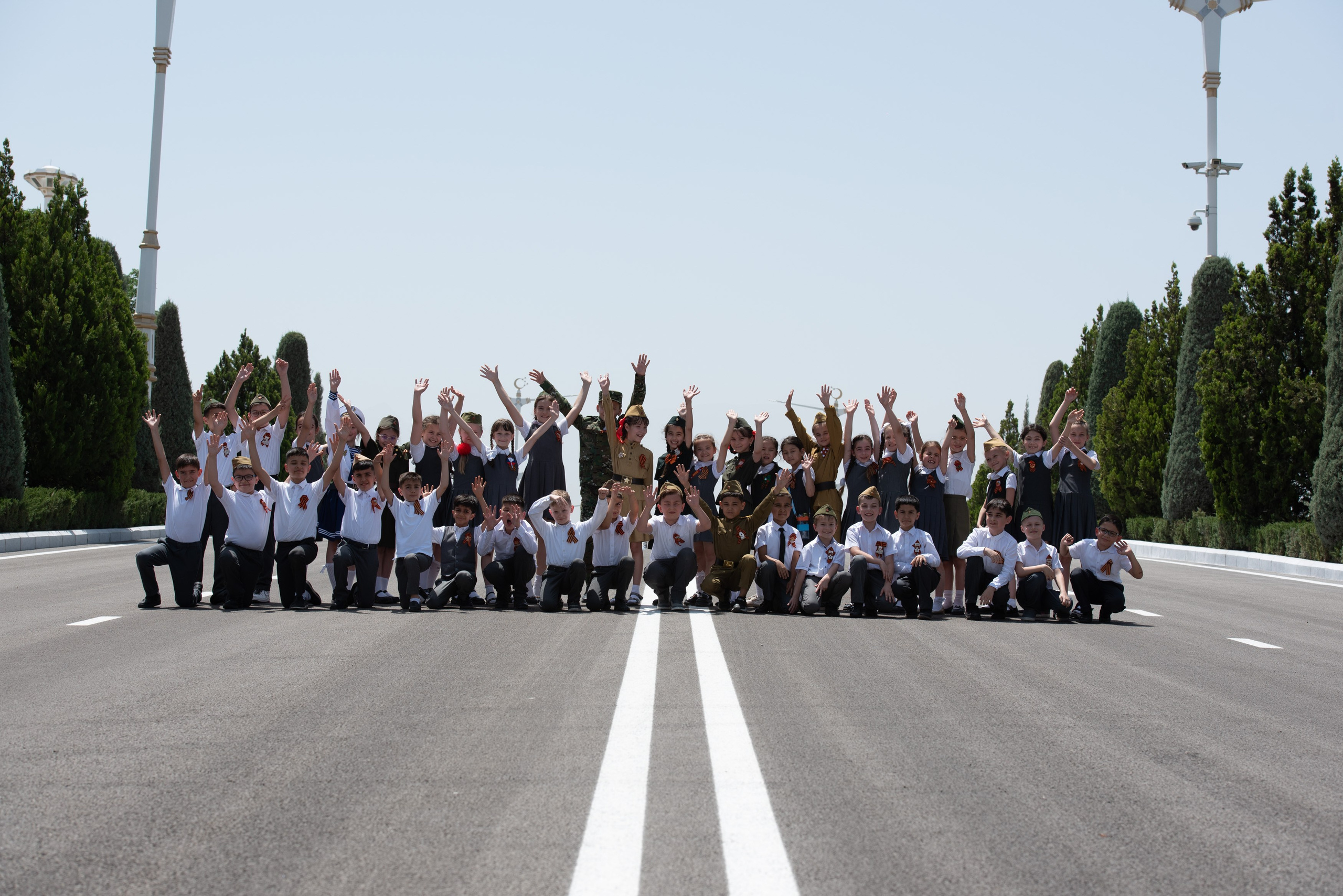 Вечный огонь 2"А» класс. Ваш фотограф в Ашхабаде Гамлет Осипов