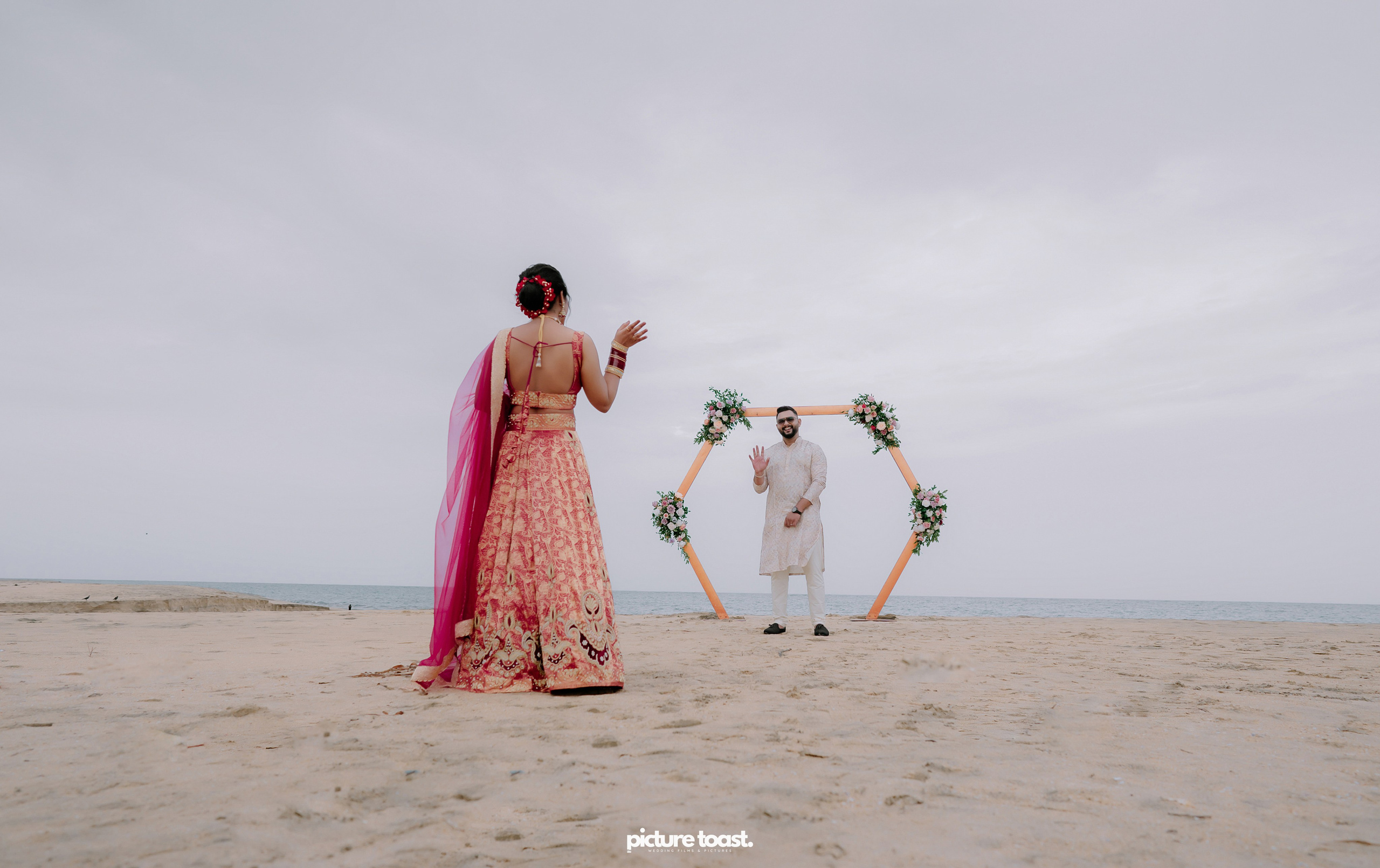 Beach Wedding! Ft. Malavika & Vishnu. Fine art Wedding Photographers in India & Canada