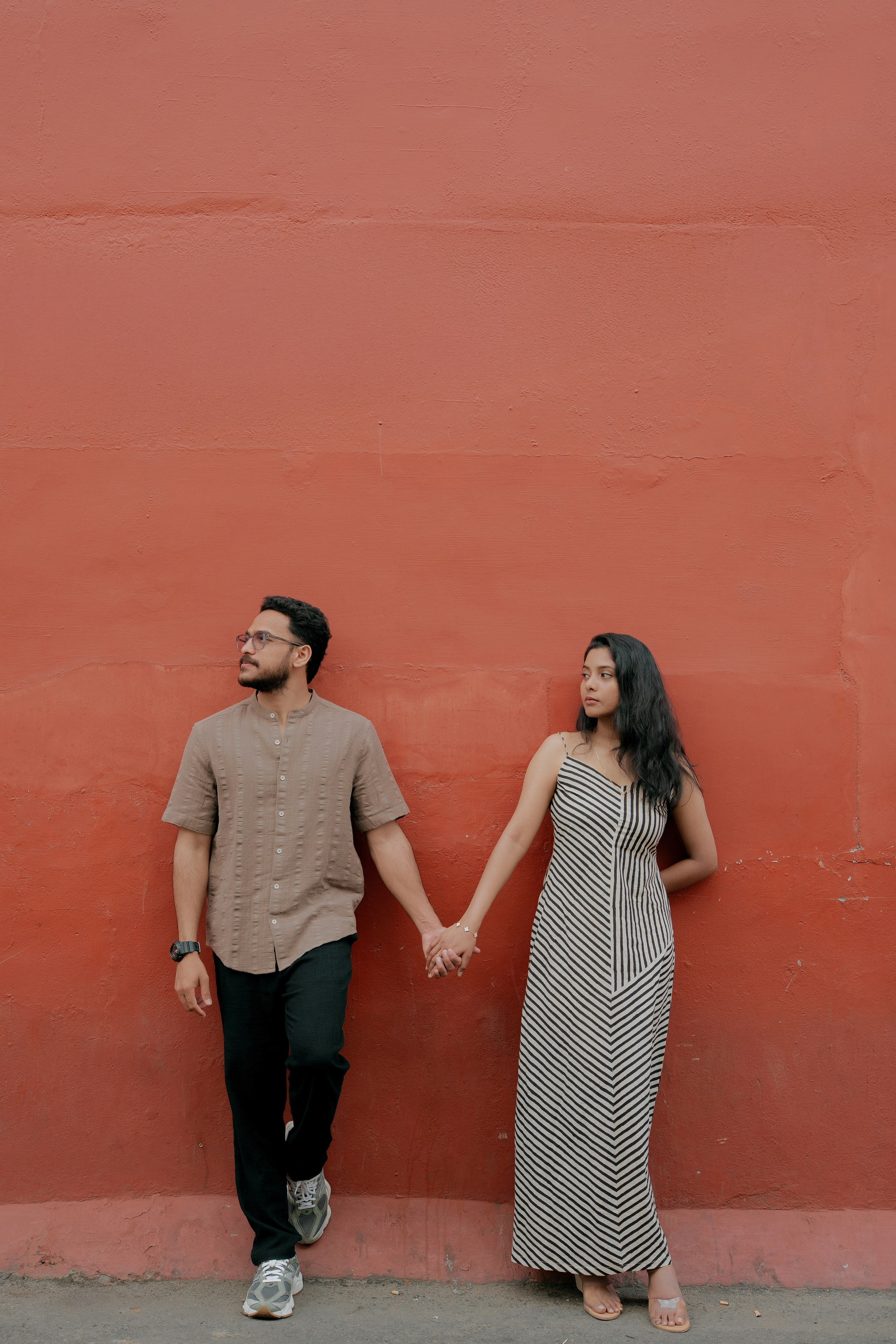 Street Romance! Ft. Naveen & Soniya. Fine art Wedding Photographers in India & Canada