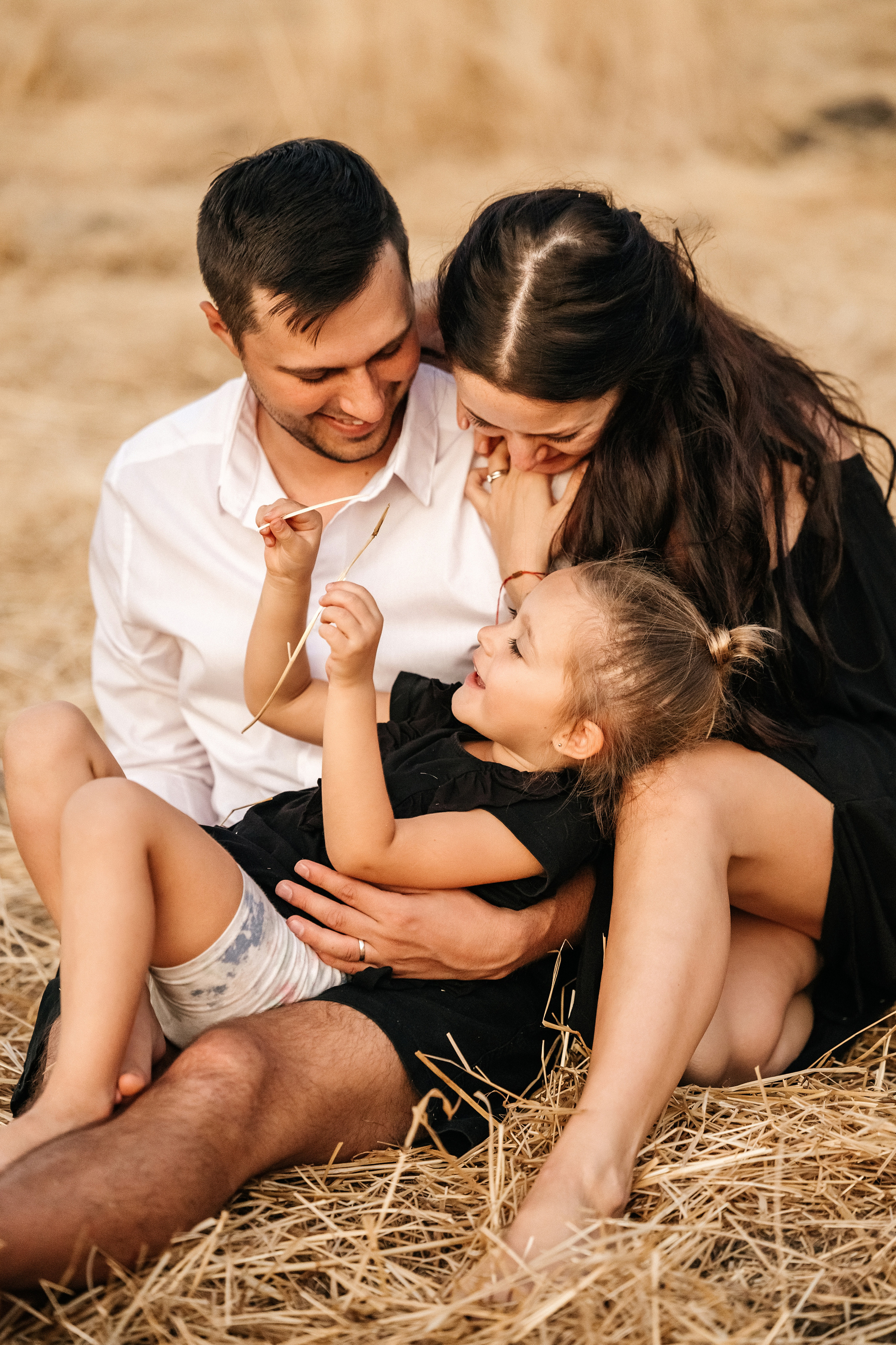 Family. ArtFeather Photography. Sacramento, California