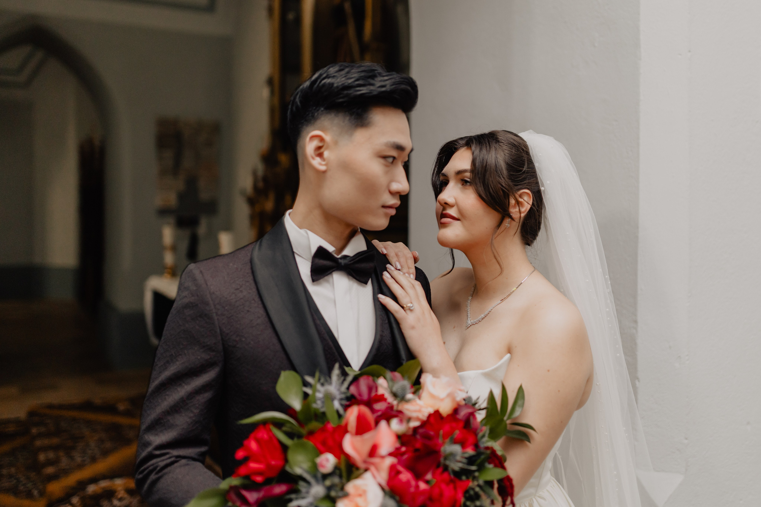 Mani & Paula. Fotograf de nunta — documenting your love story with a touch of editorial — wedding photographer