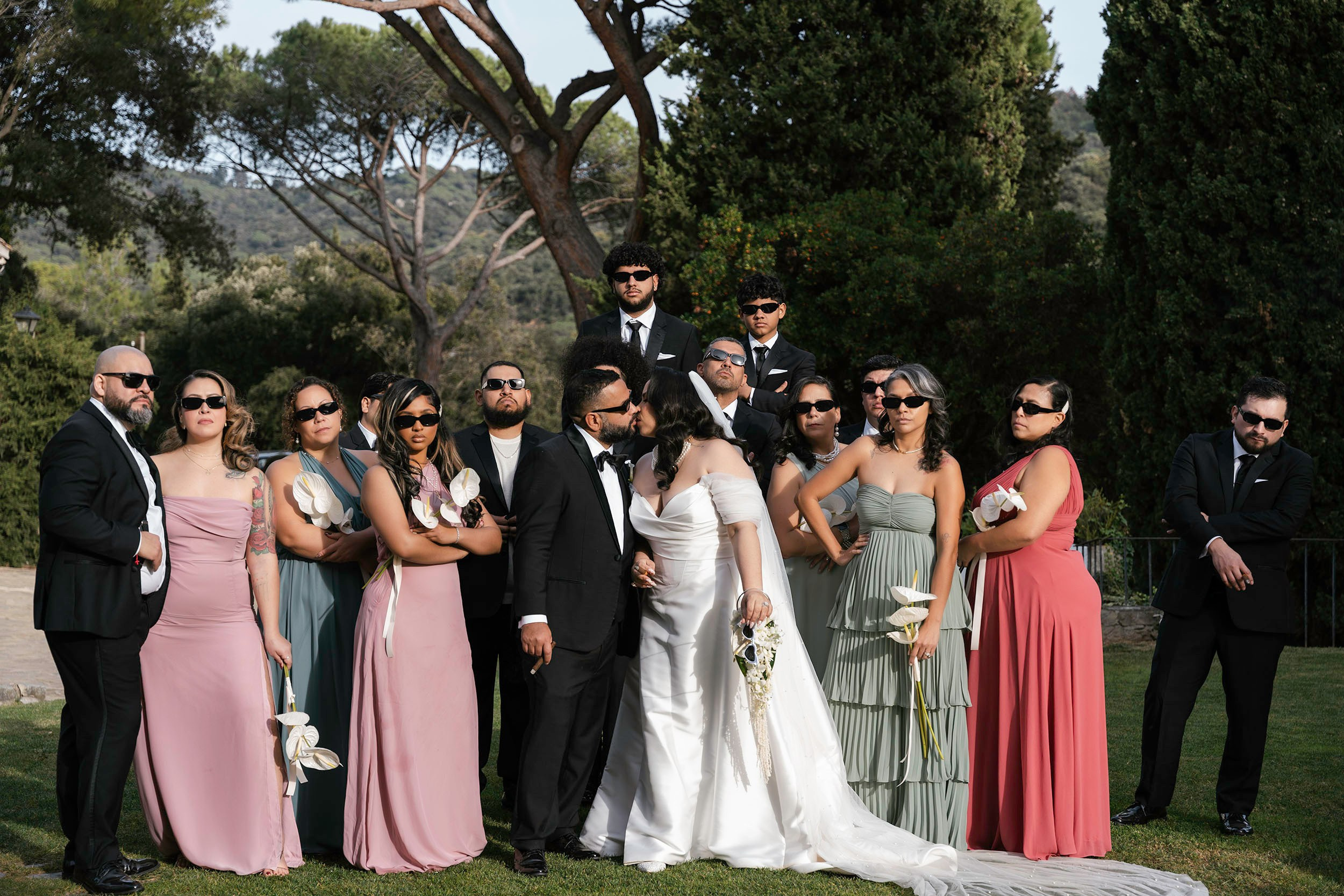 Donielle and Edwin. Fotógrafos de bodas de destino y creadores de contenido con base en España