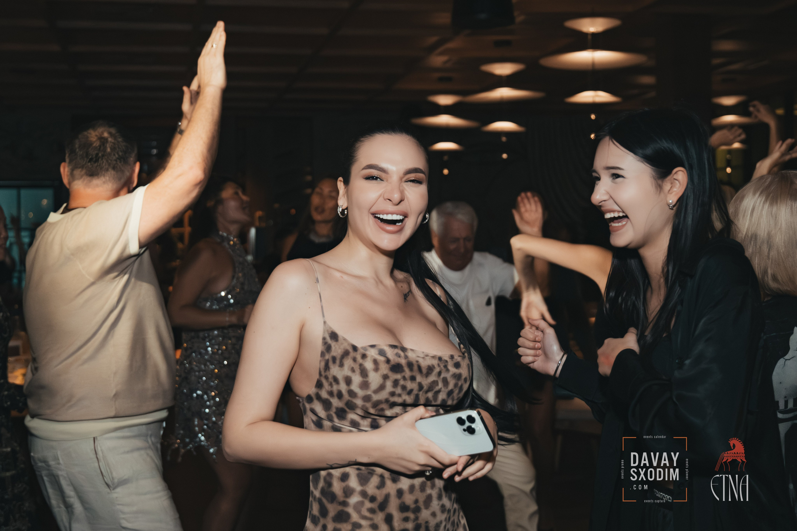 Новогодняя вечеринка | Фоторепортаж | Афиша | DAVAYSXODIM.com PHUKET. АФИША|ФОТОРЕПОРТАЖИ|ИВЕНТЫ|ПХУКЕТ