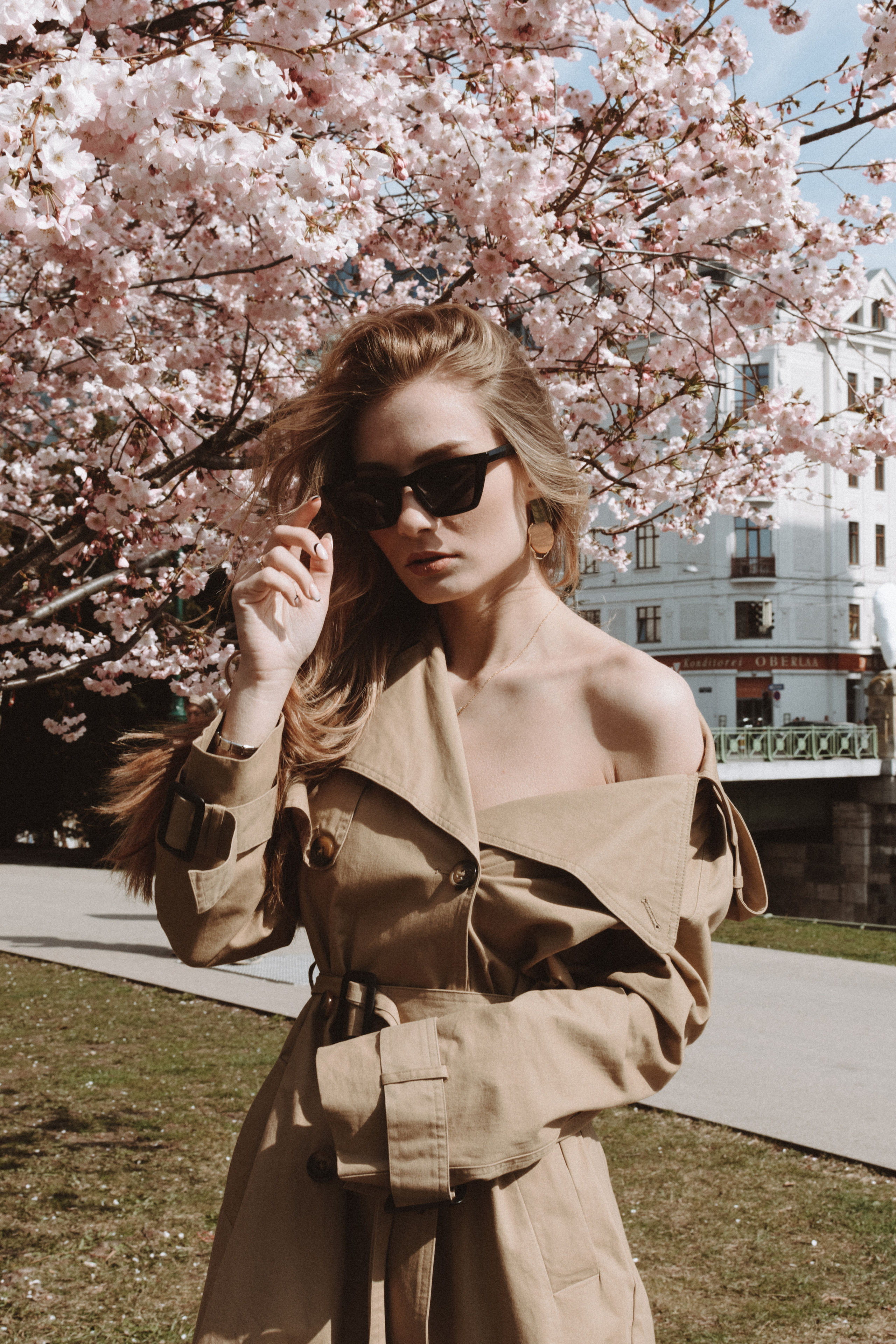 Vika in Stadtpark. Photographer in Vienna Ksenia Kogler