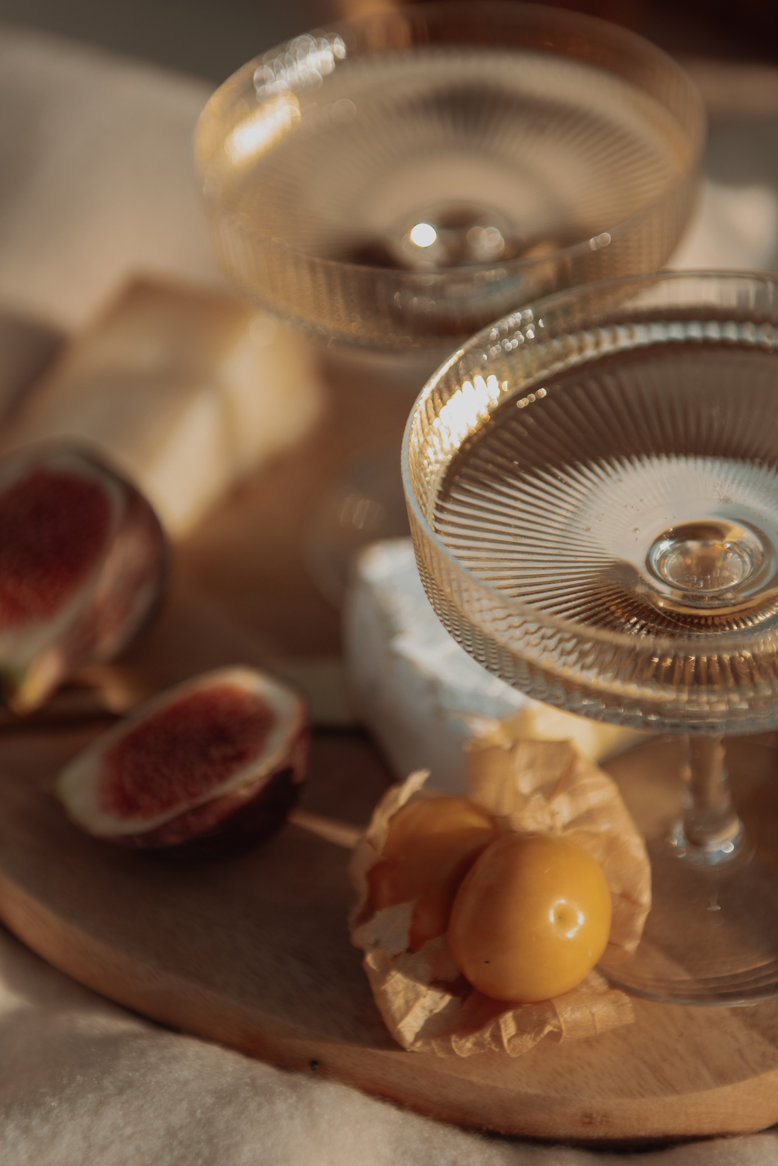Edisa Shahini having picnic at Kahlenberg. Photographer in Vienna Ksenia Kogler