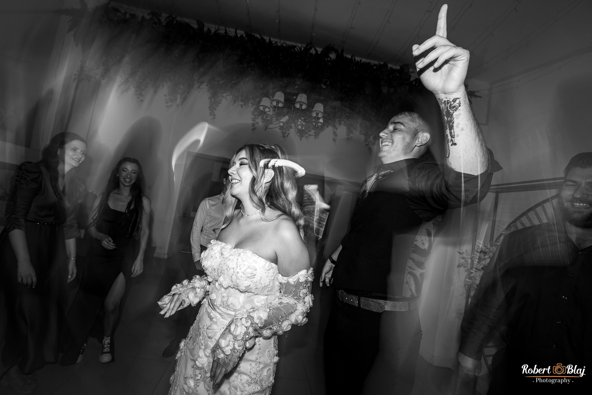 Mădălina & Cătălin. Robert Blaj - Fotograf Nuntă Iași