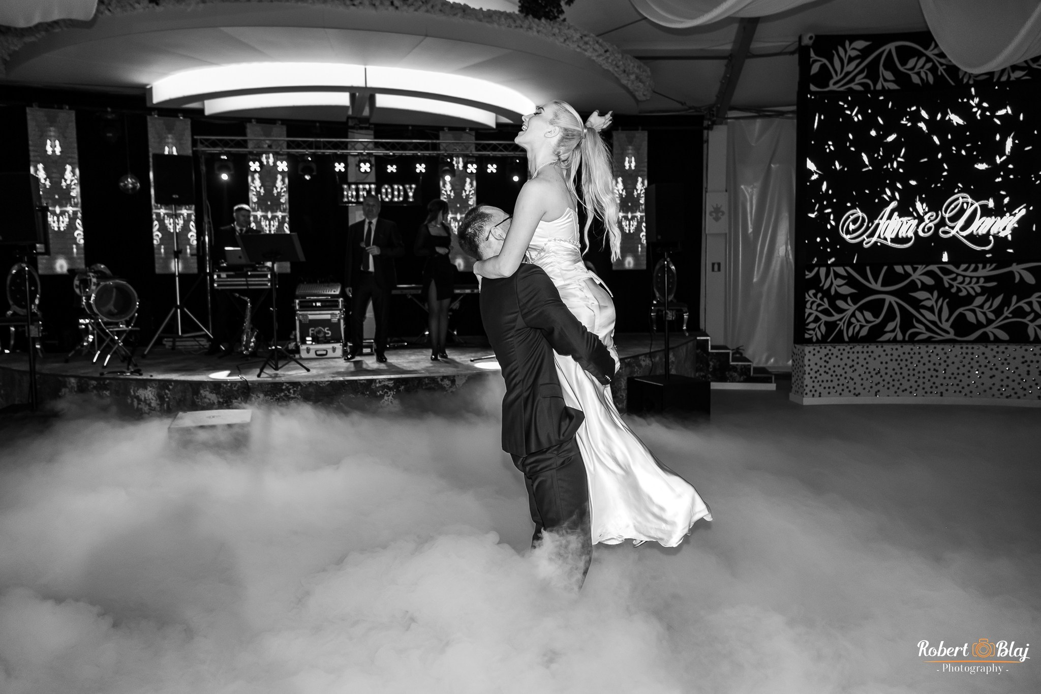 Adina & Daniel. Robert Blaj - Fotograf Nuntă Iași