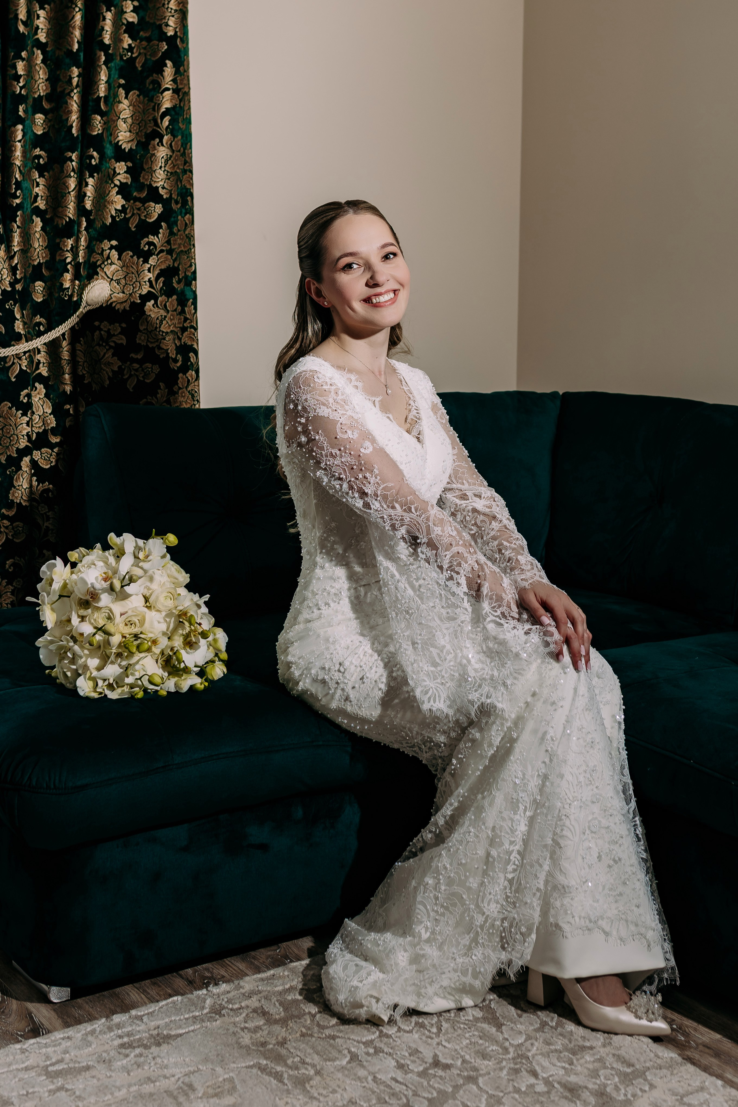 Nuntă Cristina & Alex. Photographer Miruna Buculei