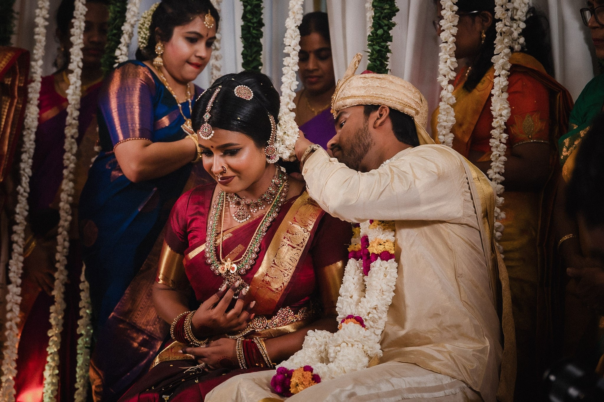 Jaffna Tamil Wedding in Colombo by Anbujawahar