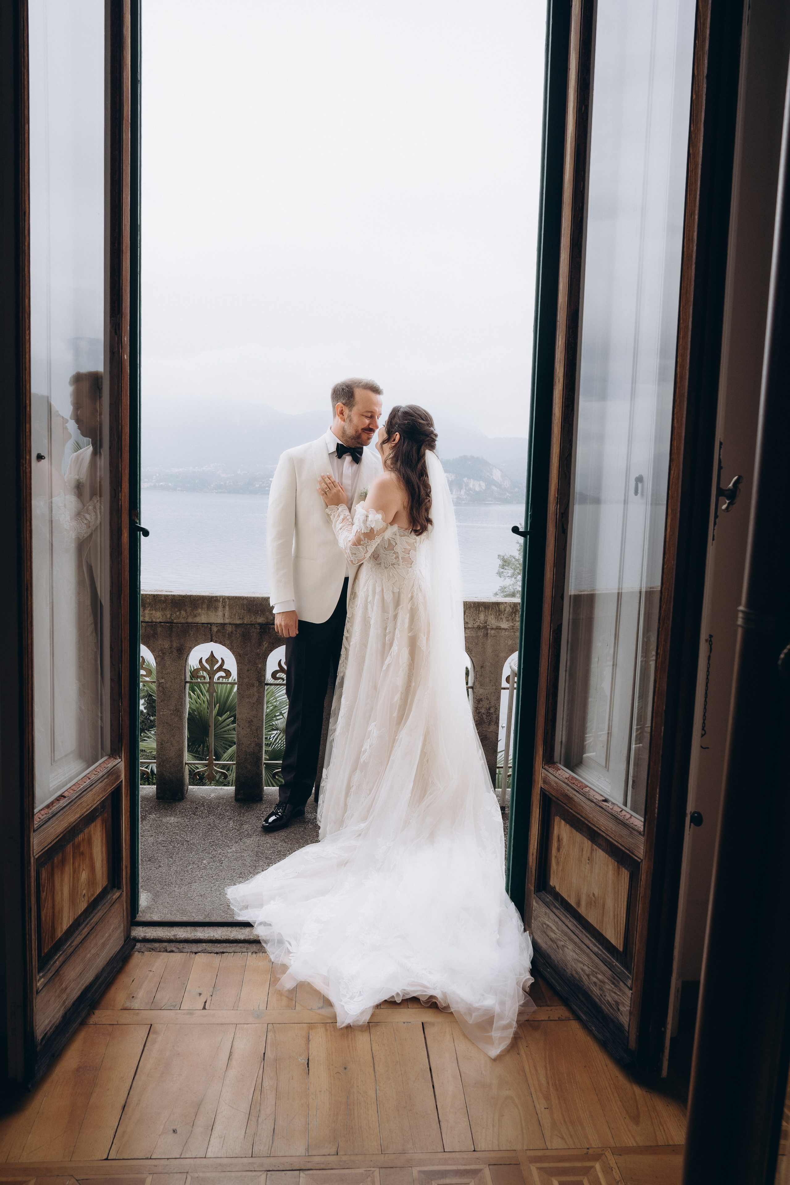 LAURA AND DOMENIK_LAKE MAGGIORE. PHOTOGRAPHER IN ITALY