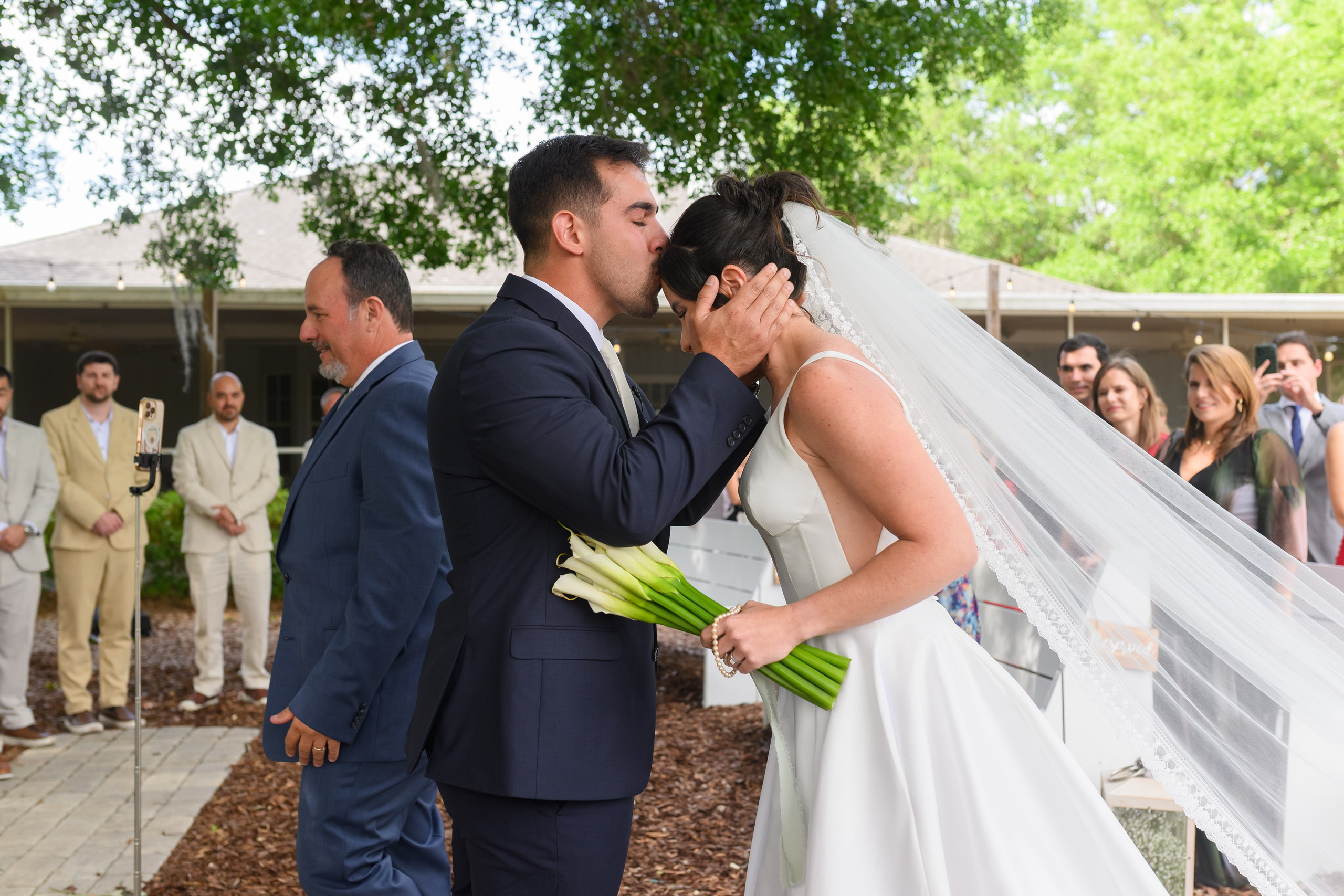 G + F. Wedding photographer in Orlando, Boston & New York Anderson Marques