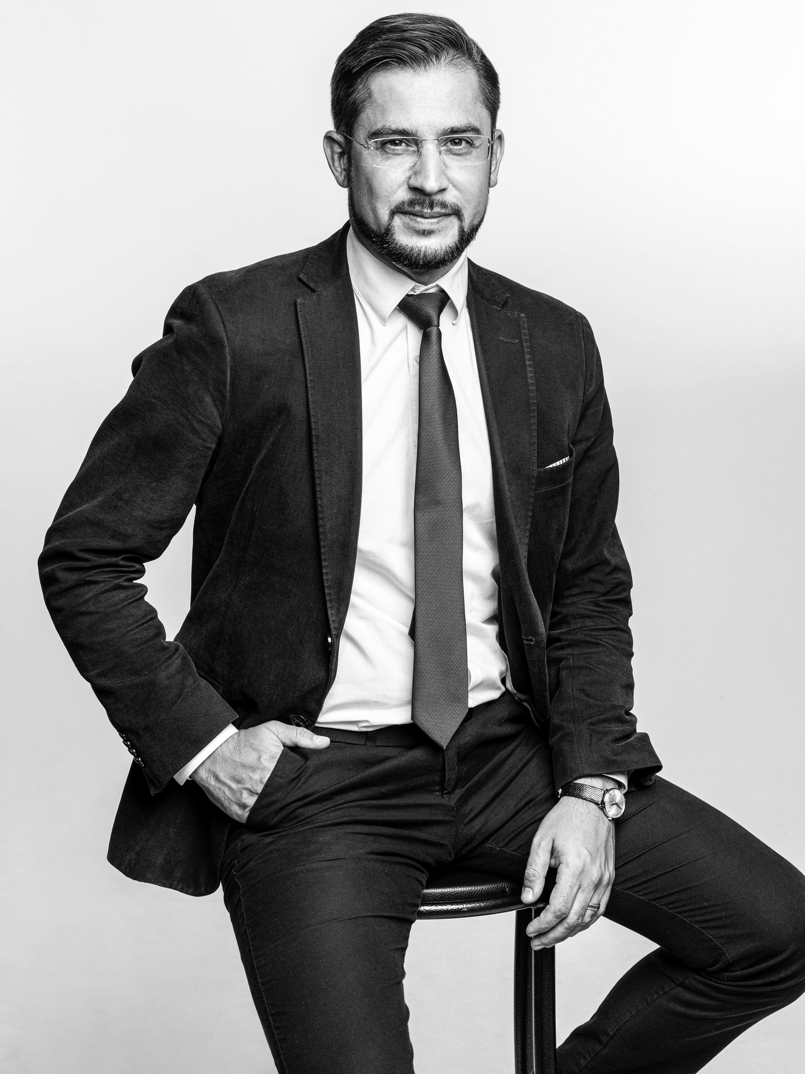 Biznis Portrét. Professional photographer Bratislava — Pasha Borsai