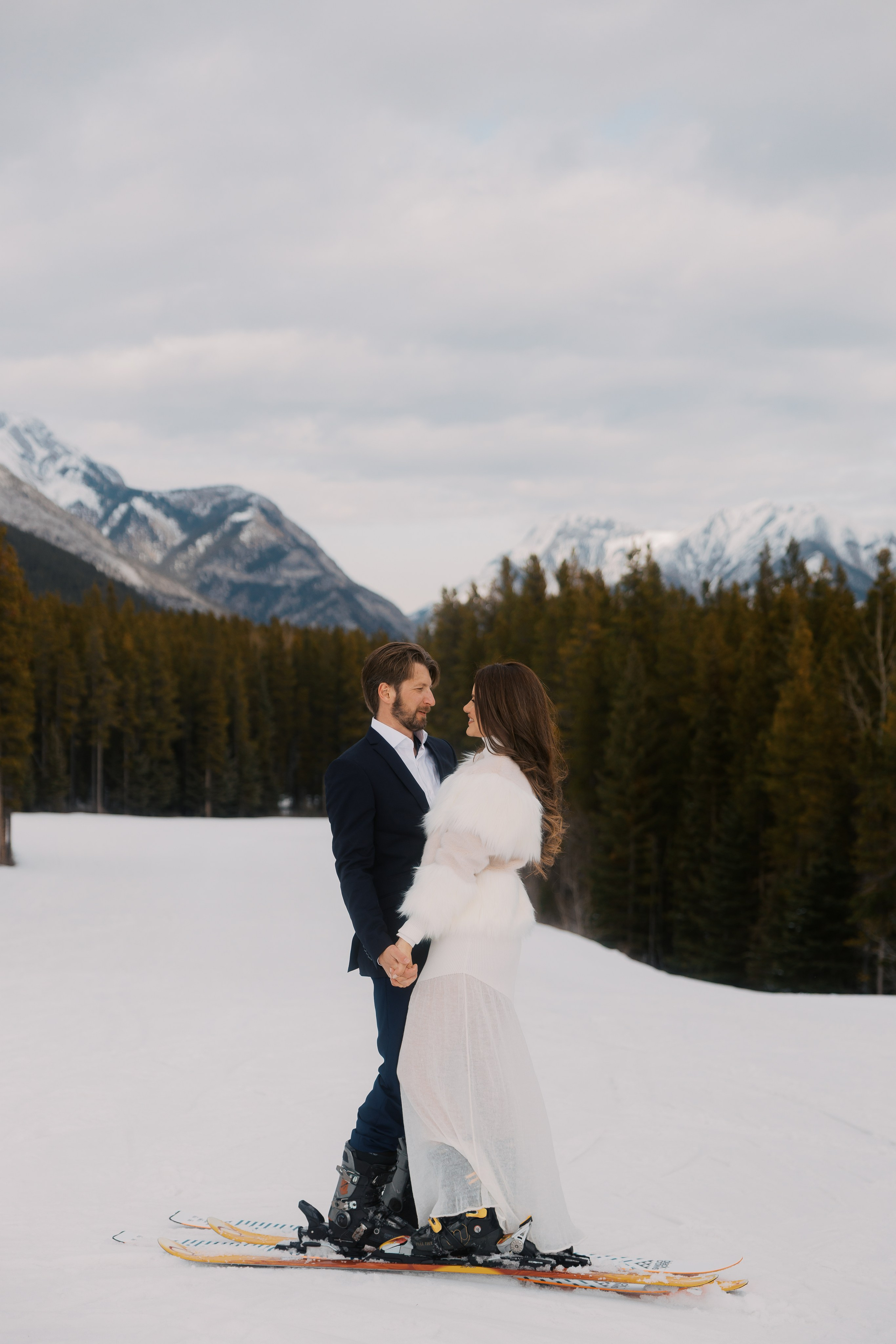 Ski engagement session. Home
