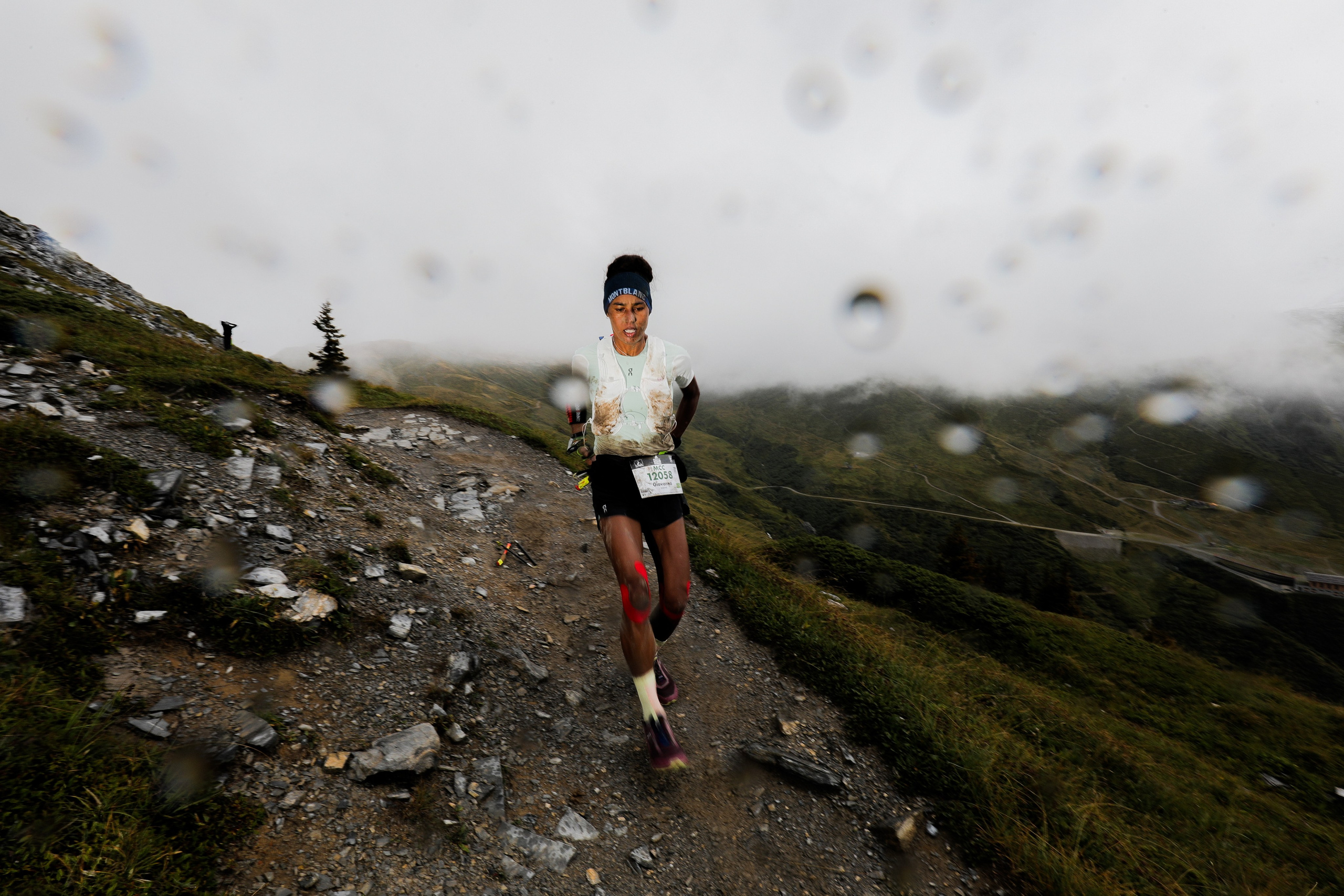 TRAIL. Outdoor and art photographer. Alisa Lutchenkova