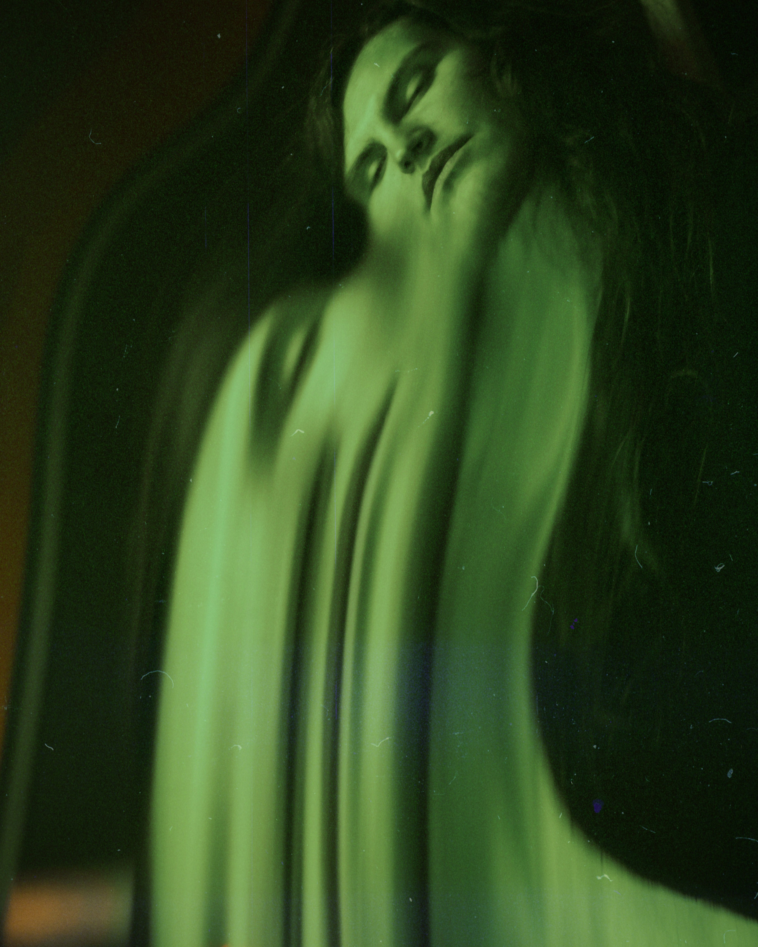 Blue Maria. Professional Photographer in Berlin — Portraits, Love Story, Events, F