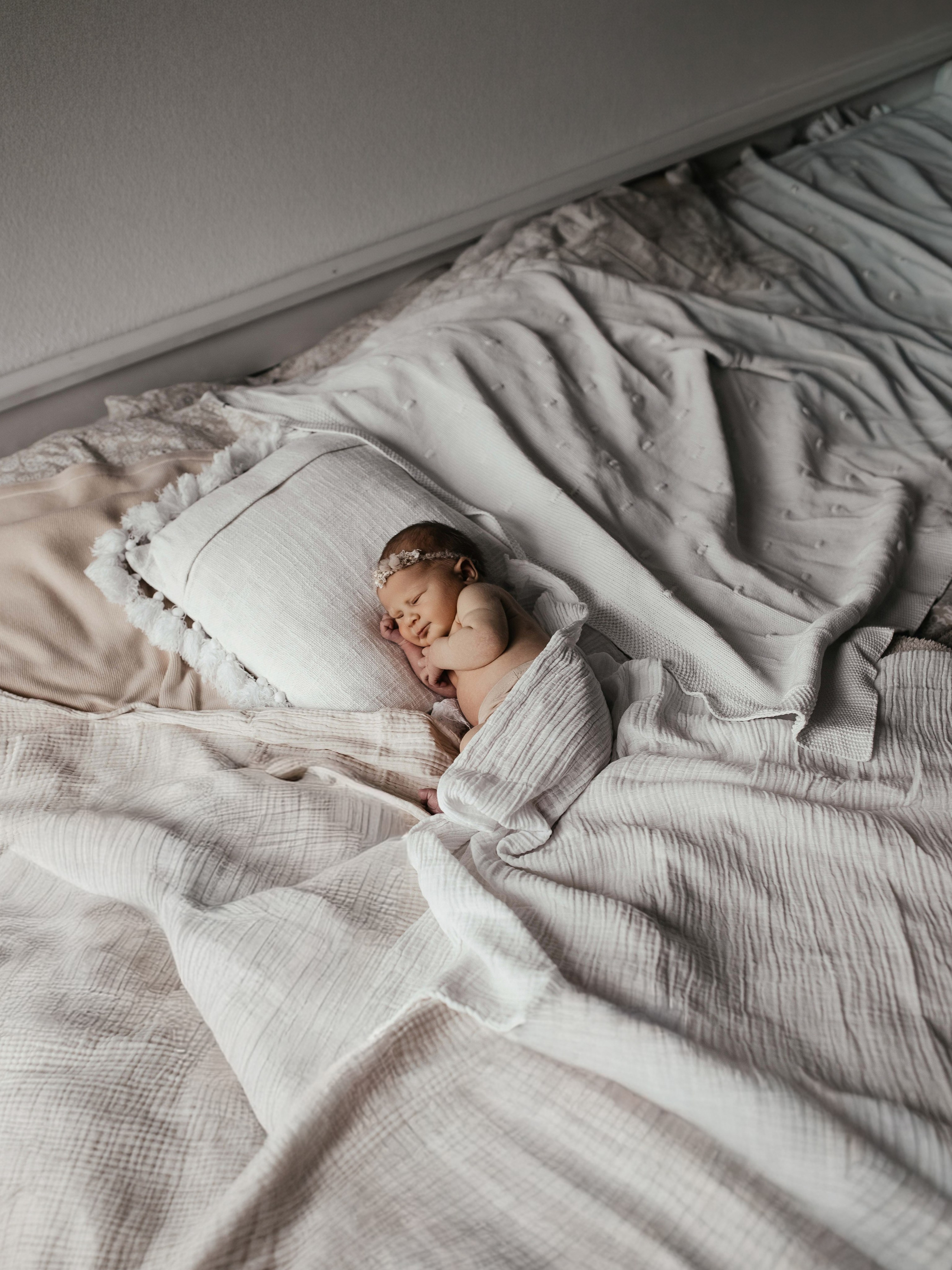 Newborn (Homestory). Wedding Photographer