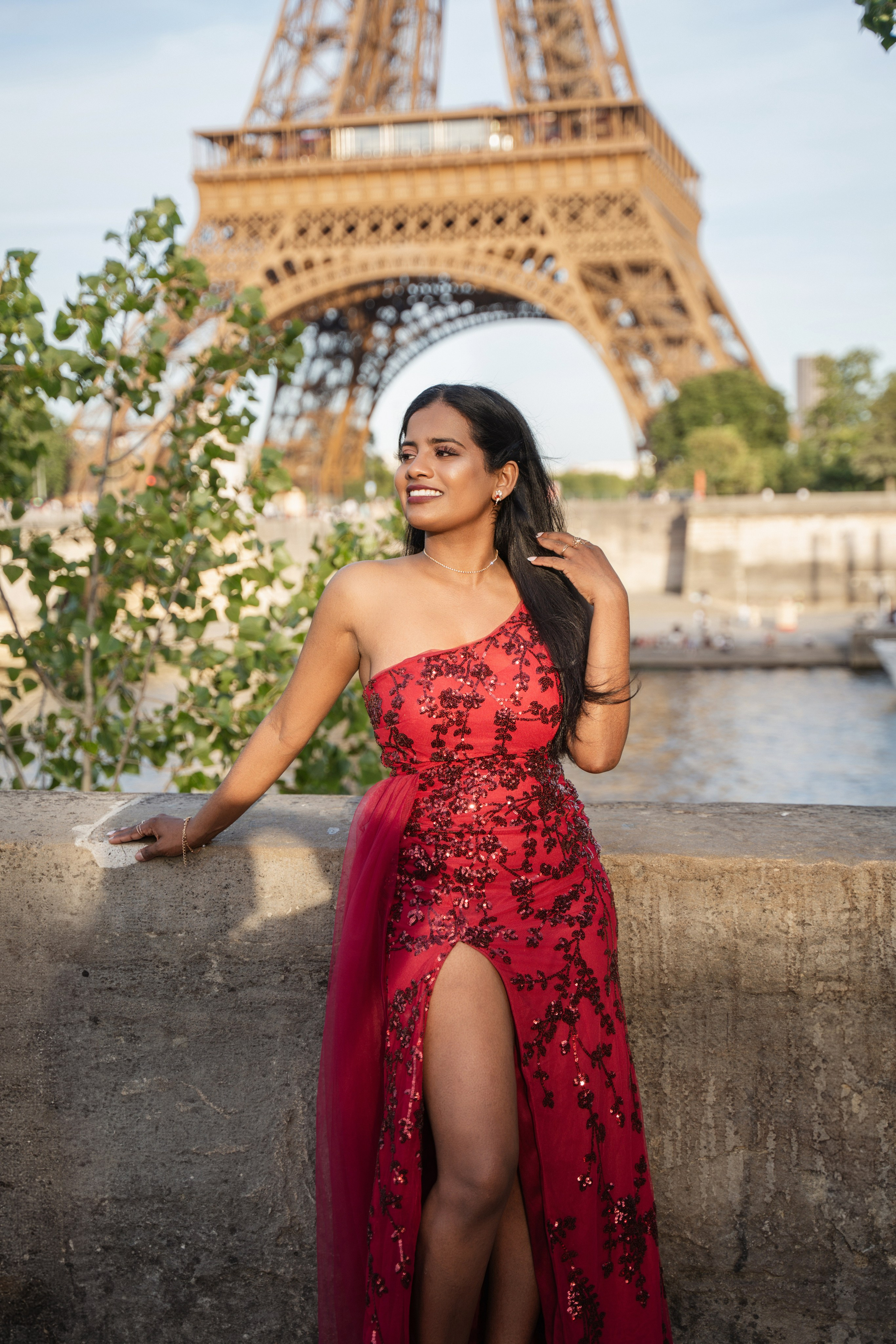 Richa (1 hour). Photographer in Paris|Solo and groups, portraits & content, couples photo-shoot in Paris at the best locations