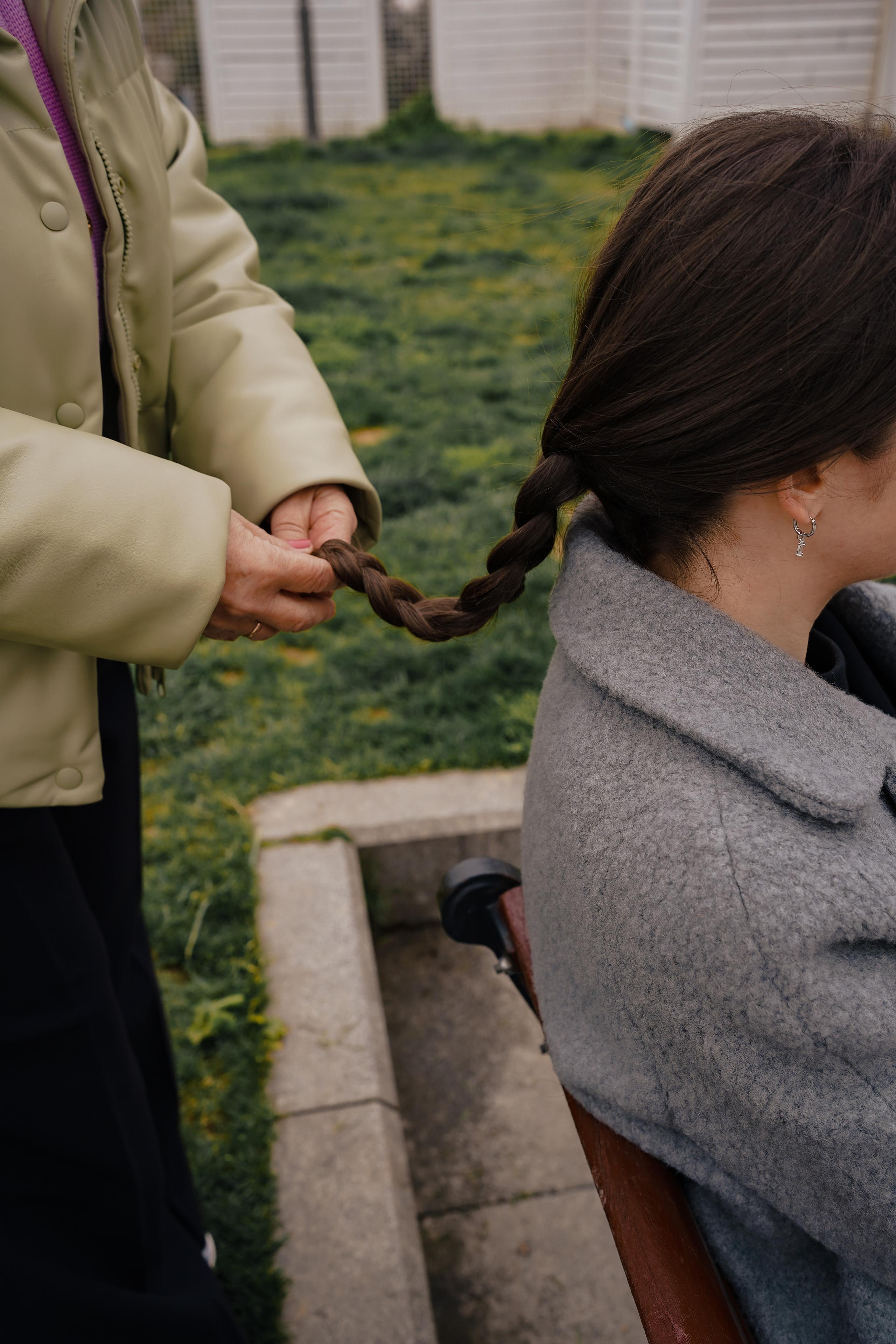 Мама с дочкой, прогулка в Арнавуткой. Фотограф Москва Ларина Юлия