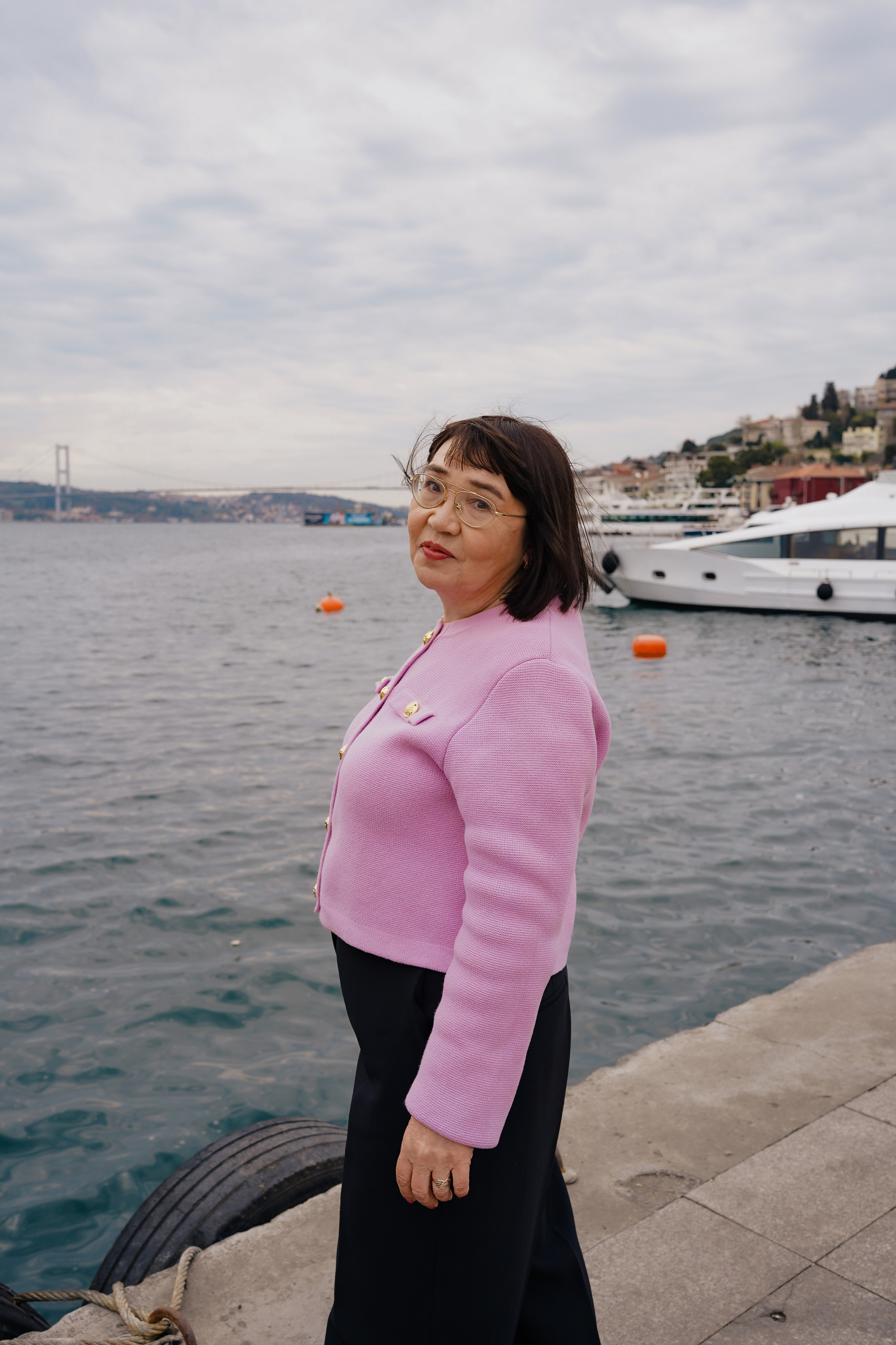 Мама с дочкой, прогулка в Арнавуткой. Фотограф Москва Ларина Юлия