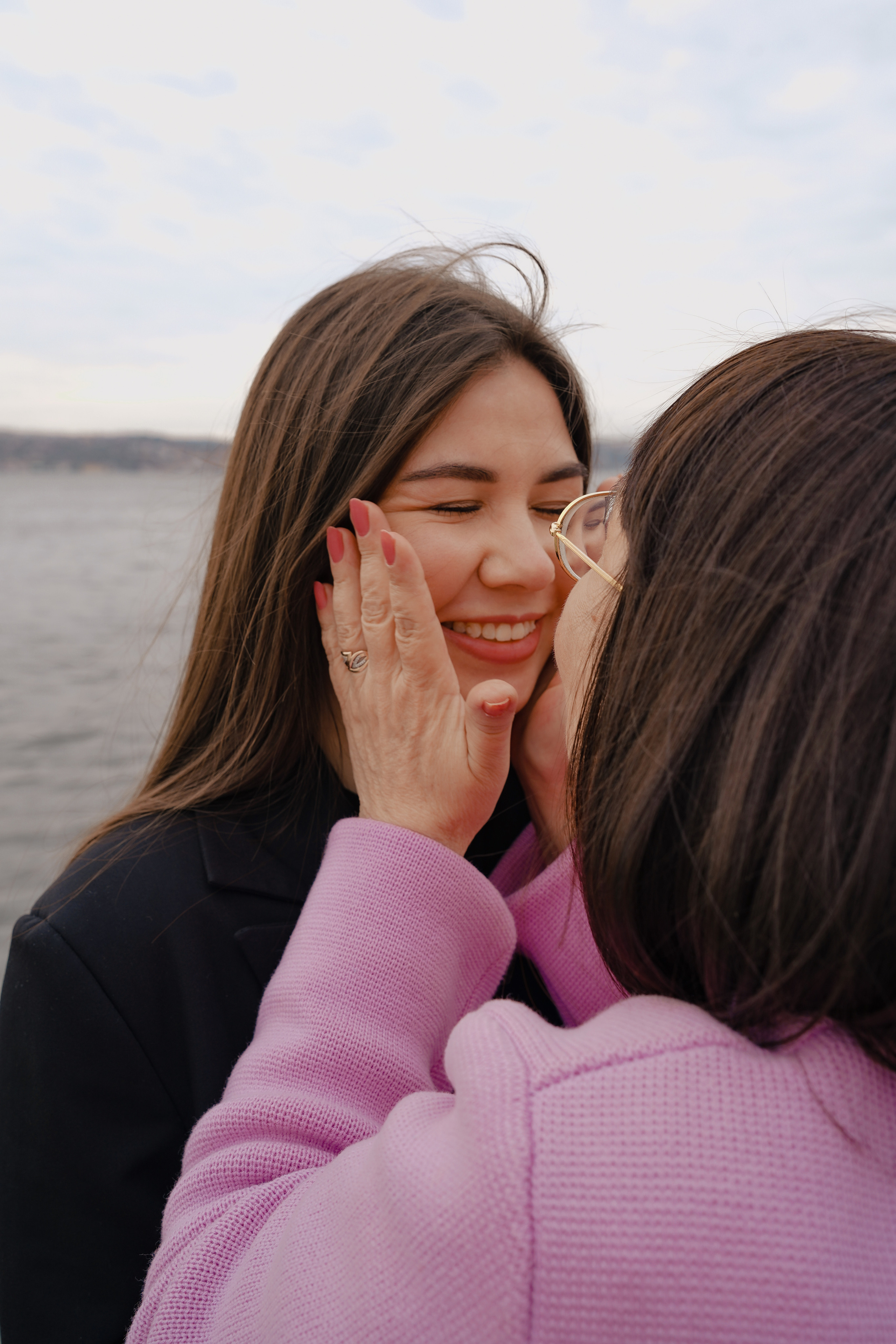 Мама с дочкой, прогулка в Арнавуткой. Фотограф Москва Ларина Юлия
