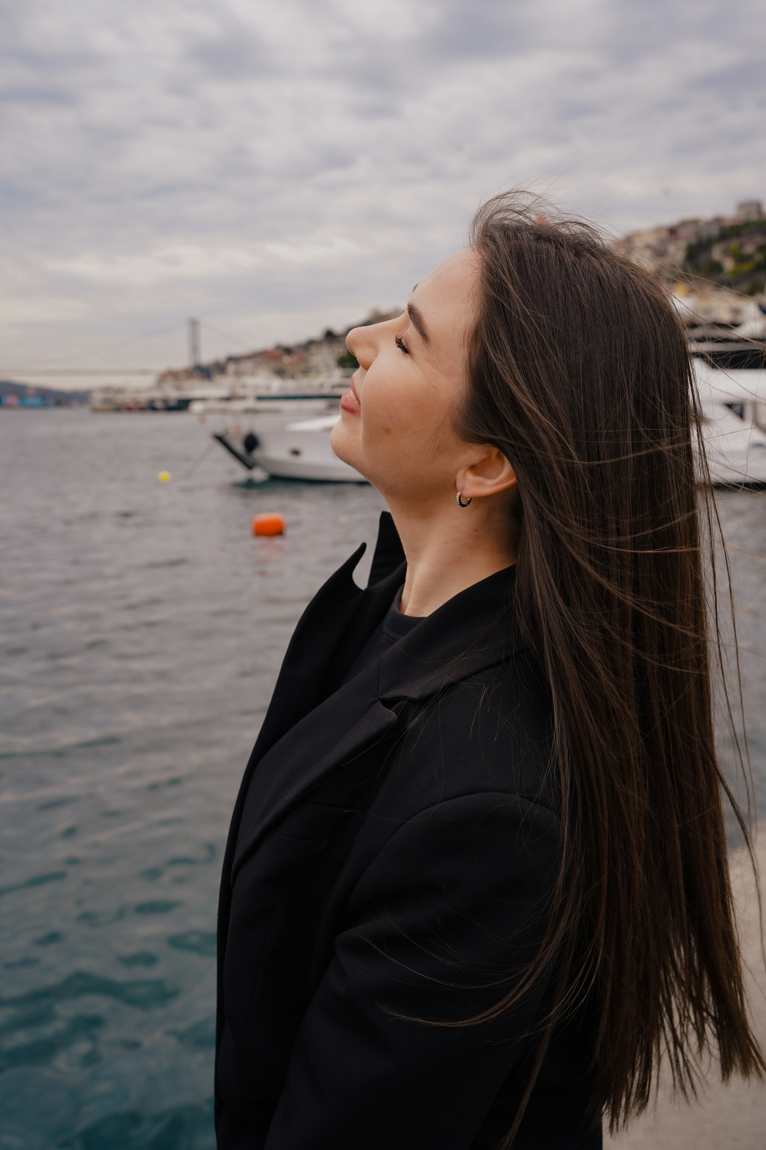 Мама с дочкой, прогулка в Арнавуткой. Фотограф Москва Ларина Юлия