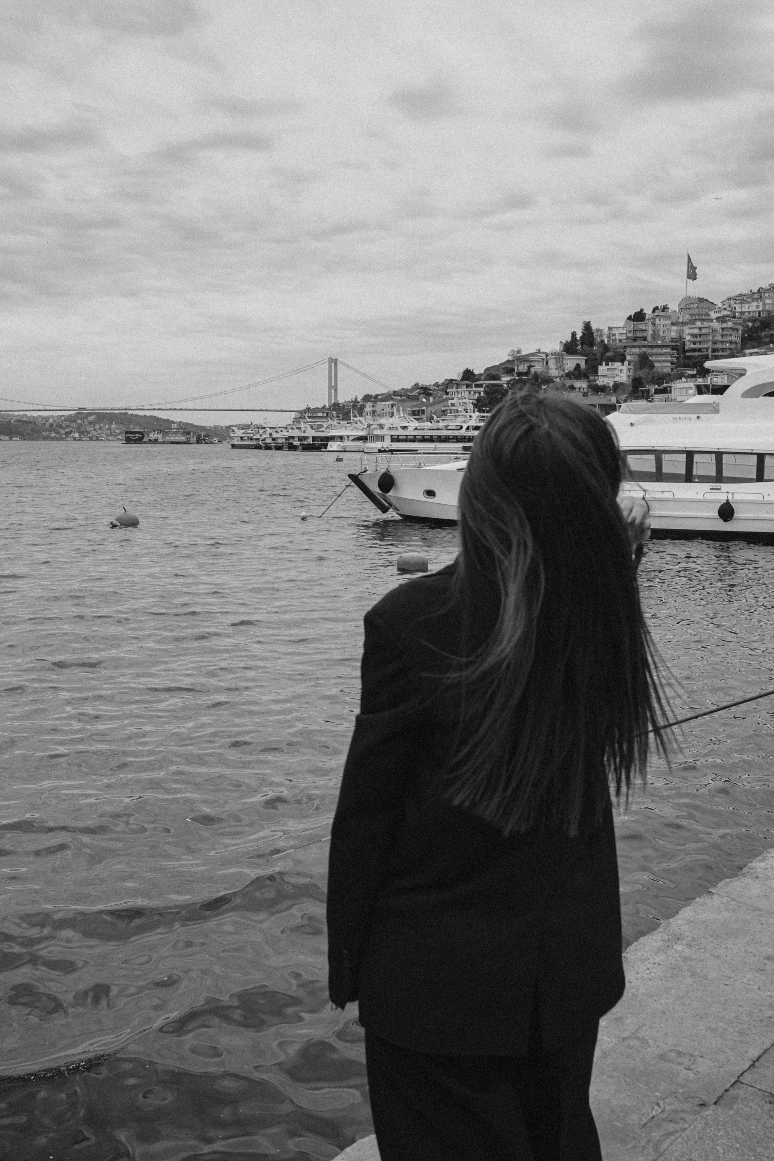 Мама с дочкой, прогулка в Арнавуткой. Фотограф Москва Ларина Юлия