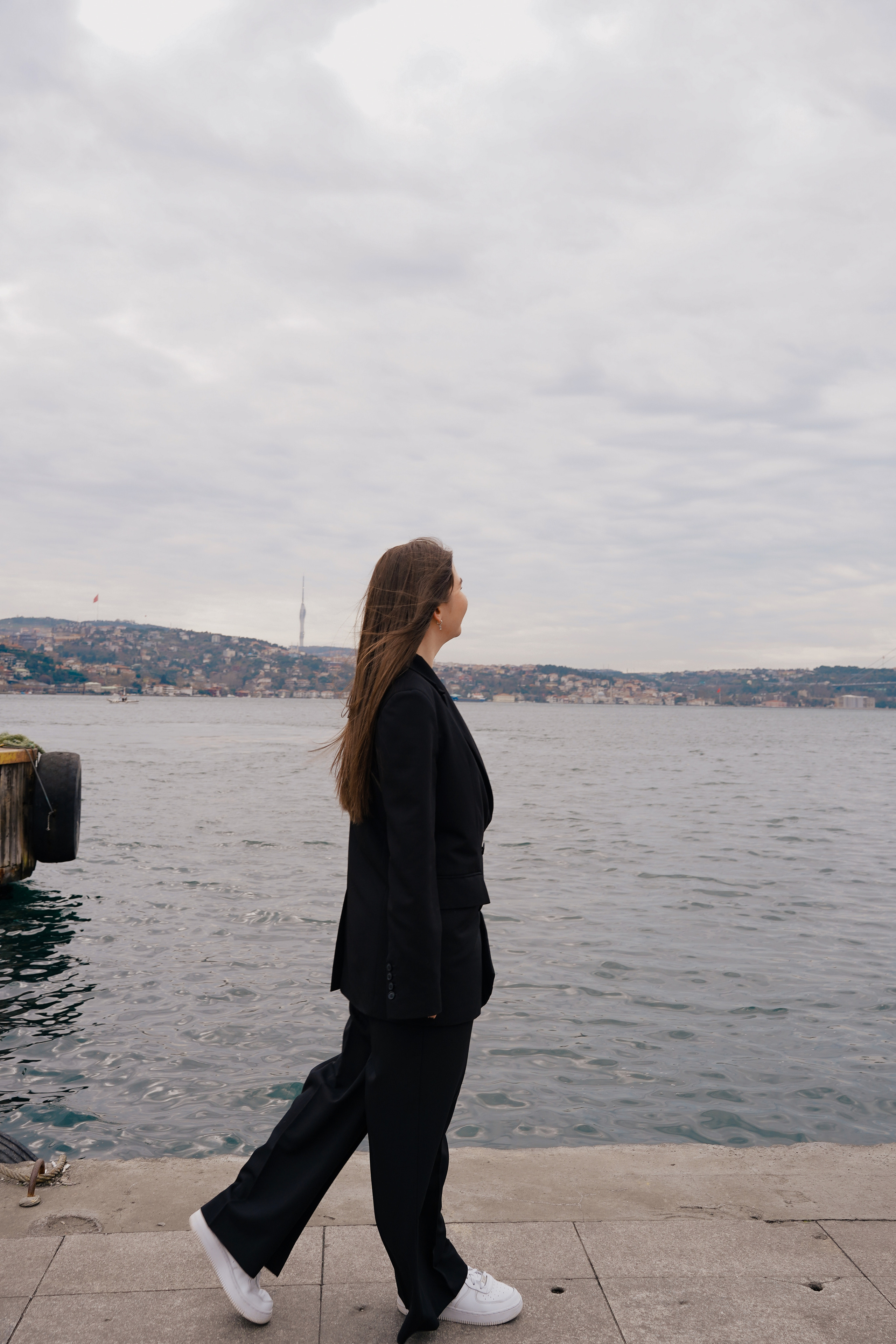 Мама с дочкой, прогулка в Арнавуткой. Фотограф Москва Ларина Юлия