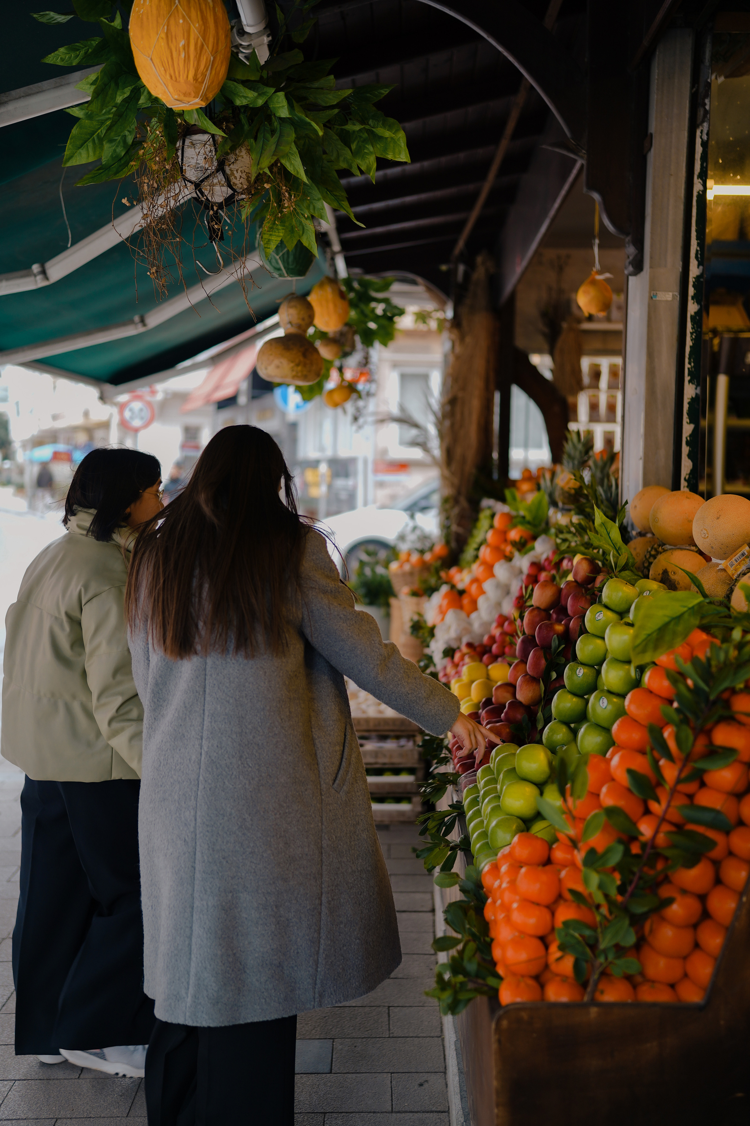 Мама с дочкой, прогулка в Арнавуткой. Фотограф Москва Ларина Юлия
