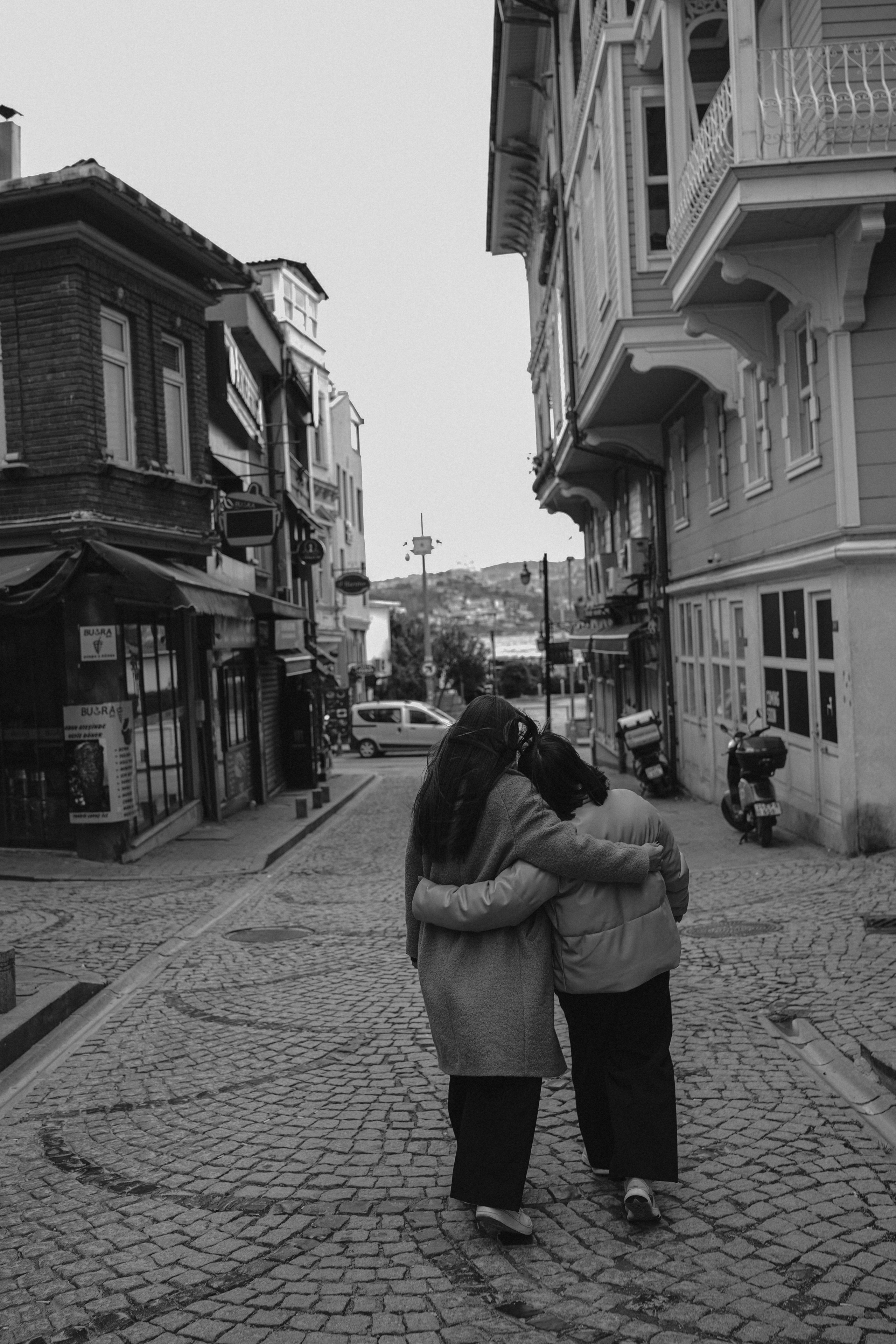 Мама с дочкой, прогулка в Арнавуткой. Фотограф Москва Ларина Юлия