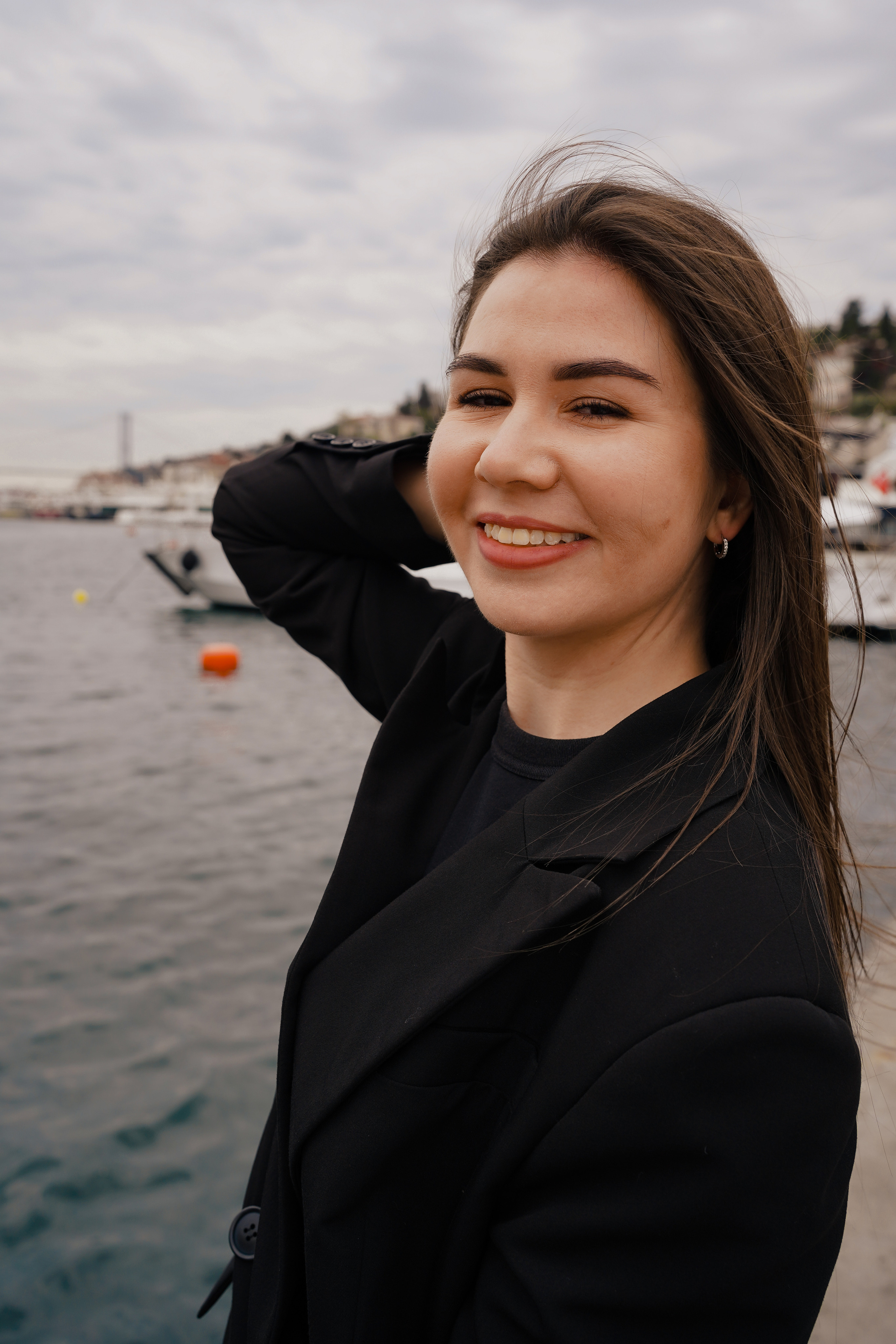 Мама с дочкой, прогулка в Арнавуткой. Фотограф Москва Ларина Юлия