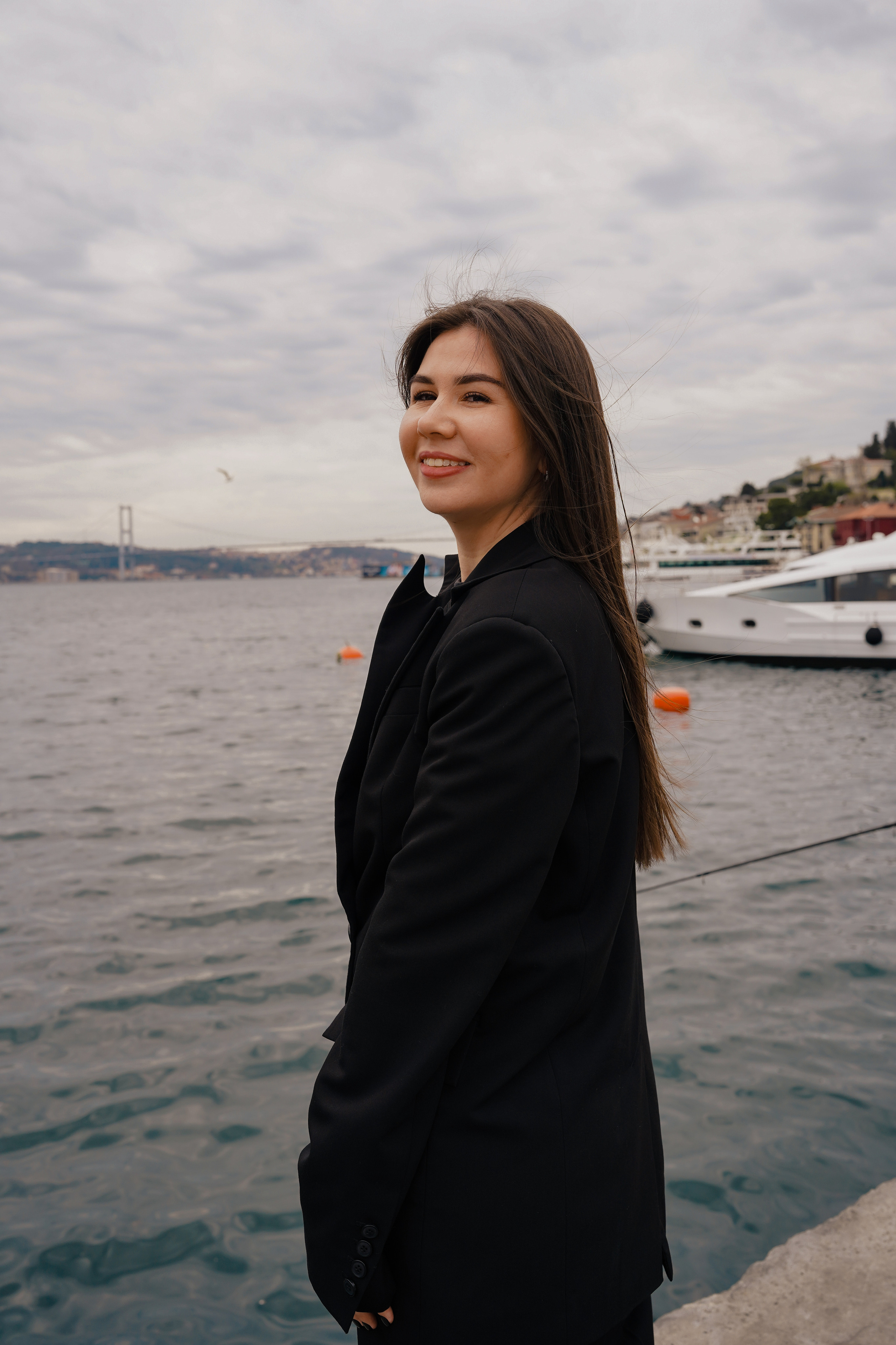 Мама с дочкой, прогулка в Арнавуткой. Фотограф Москва Ларина Юлия