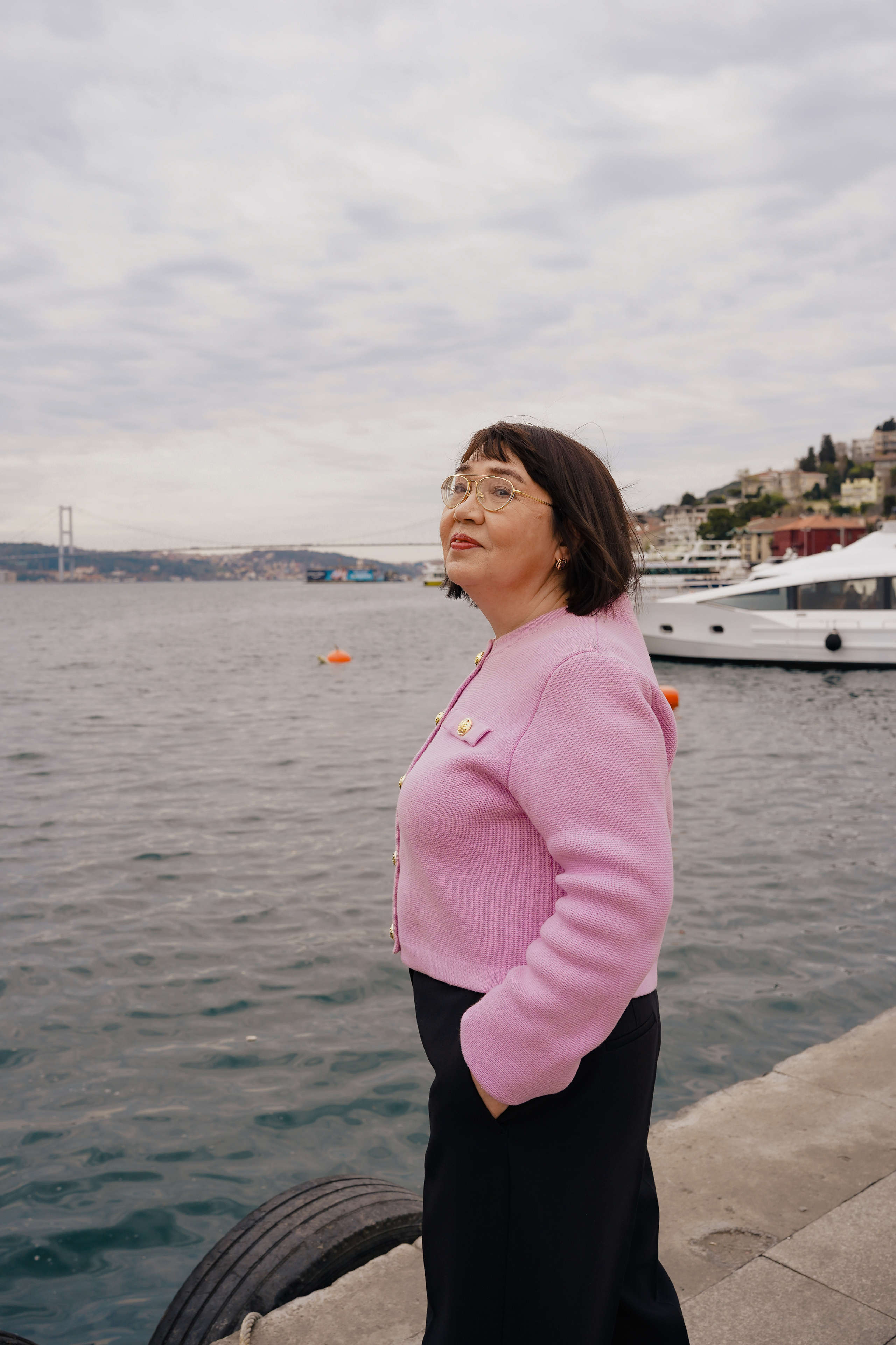 Мама с дочкой, прогулка в Арнавуткой. Фотограф Москва Ларина Юлия