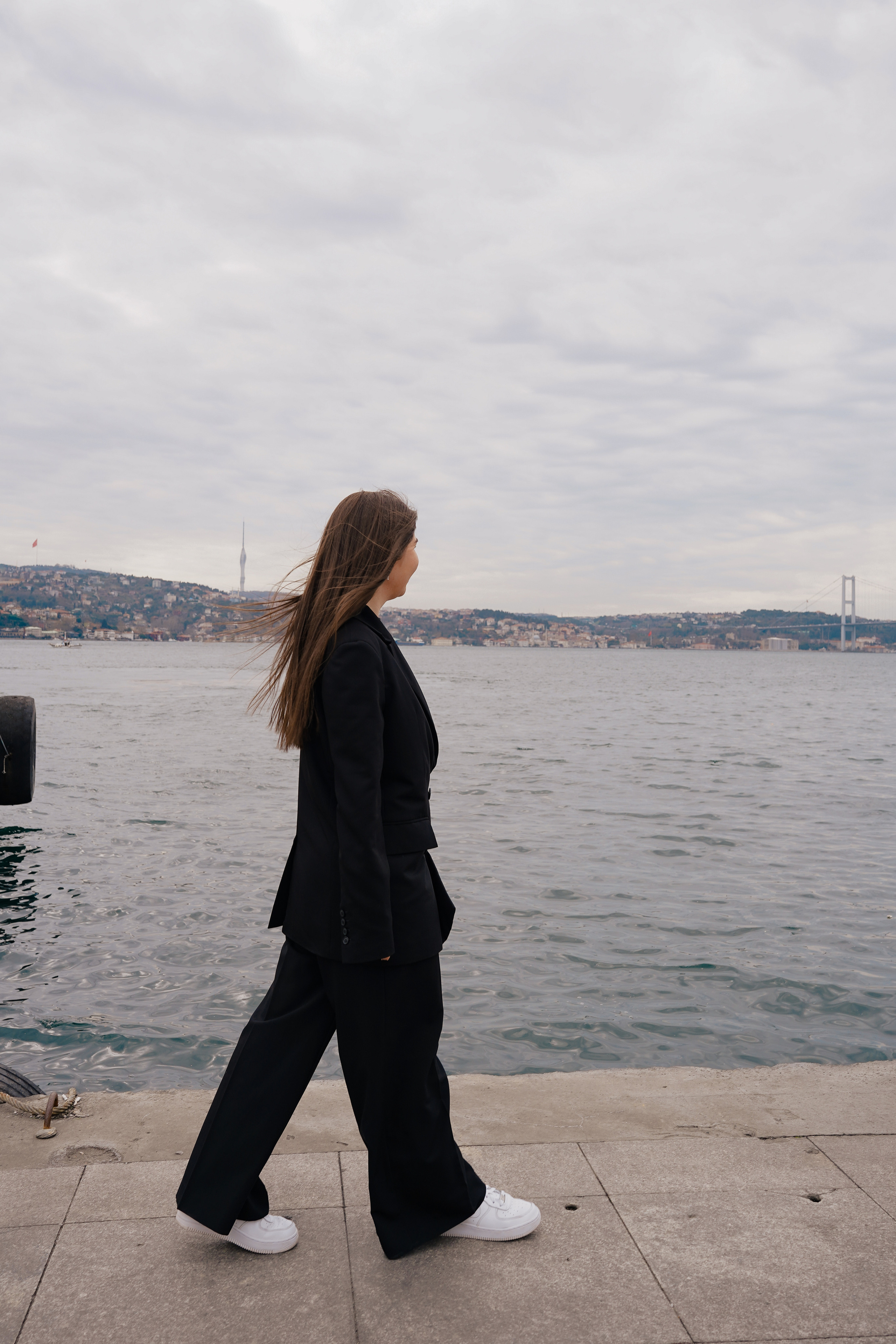 Мама с дочкой, прогулка в Арнавуткой. Фотограф Москва Ларина Юлия