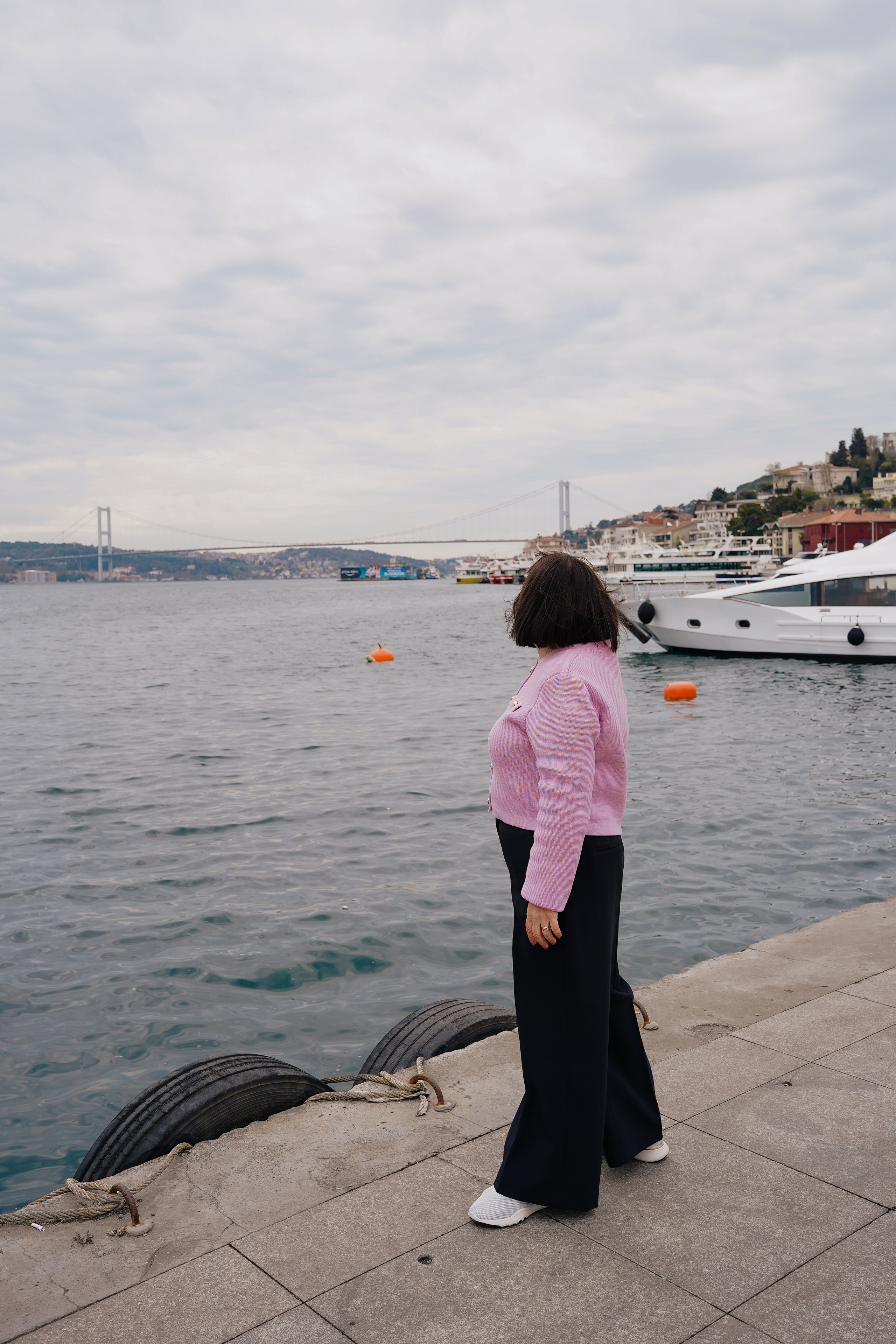 Мама с дочкой, прогулка в Арнавуткой. Фотограф Москва Ларина Юлия