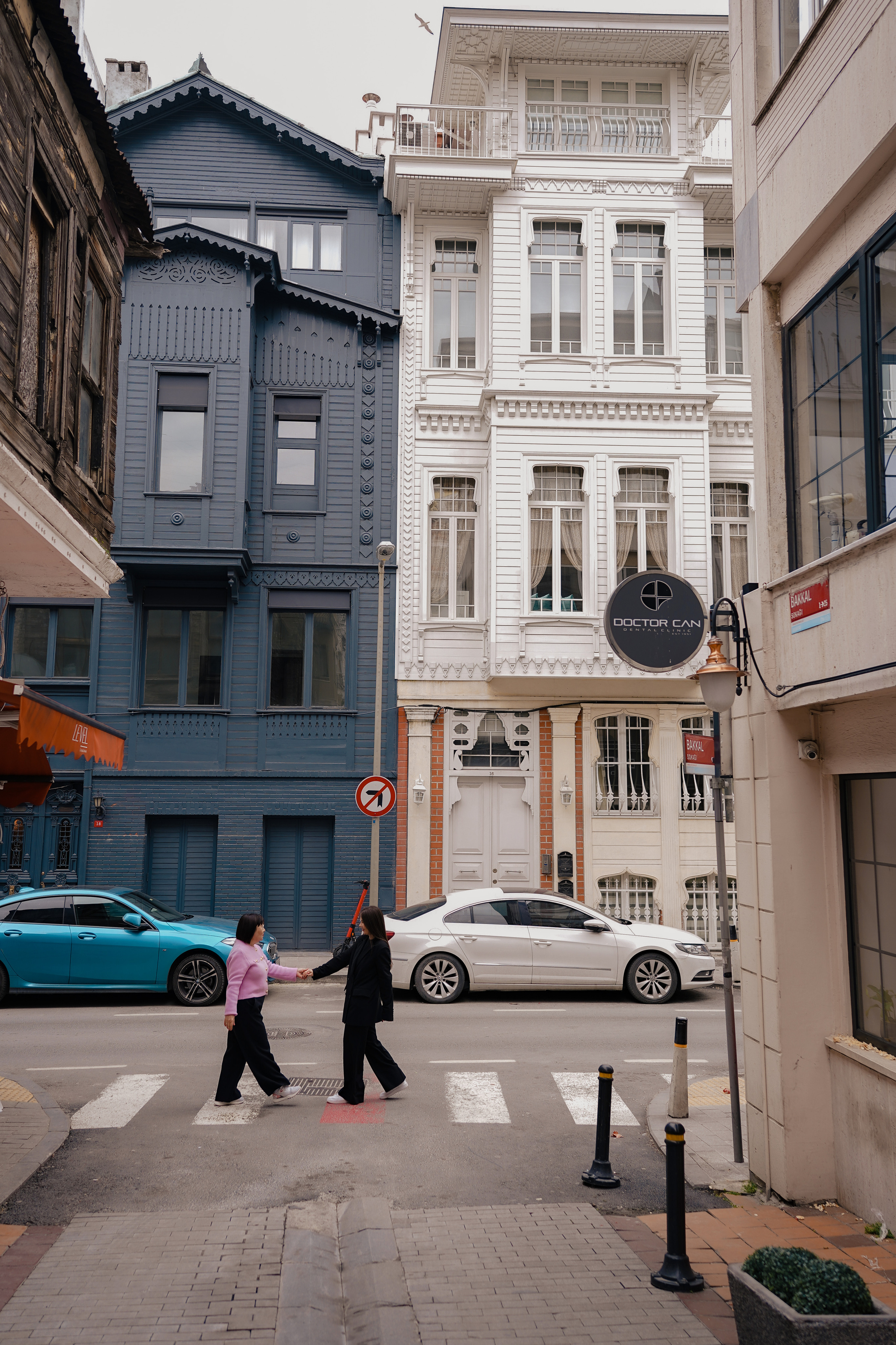 Мама с дочкой, прогулка в Арнавуткой. Фотограф Москва Ларина Юлия