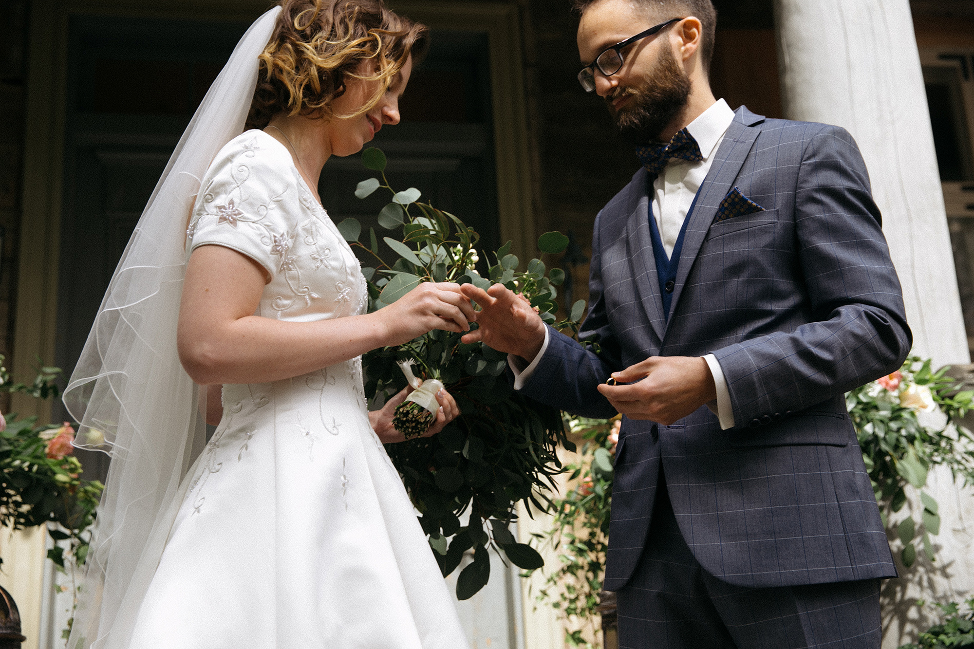 Soulful wedding in an old Ramava manor K + D. Wedding, portrait & event photographer in Riga, Latvia