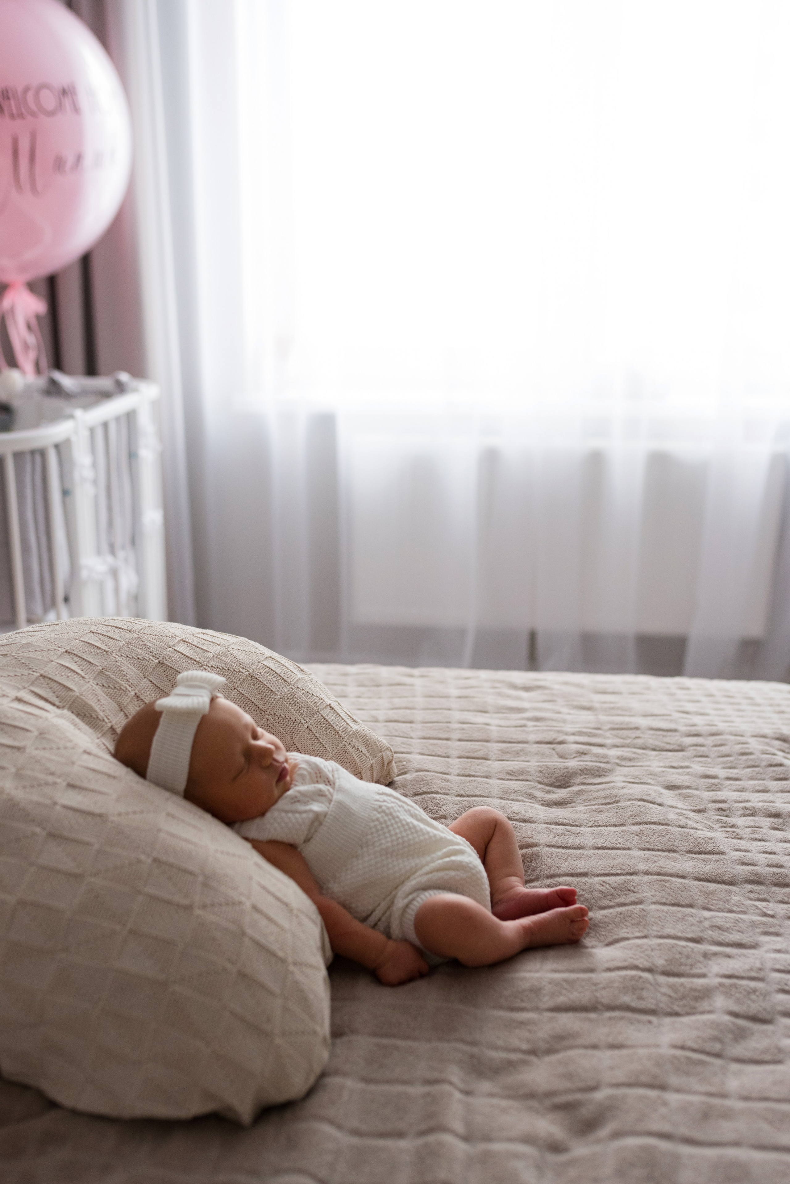 Lifestyle. In-home newborn photography Raleigh & area Katya Kulikova