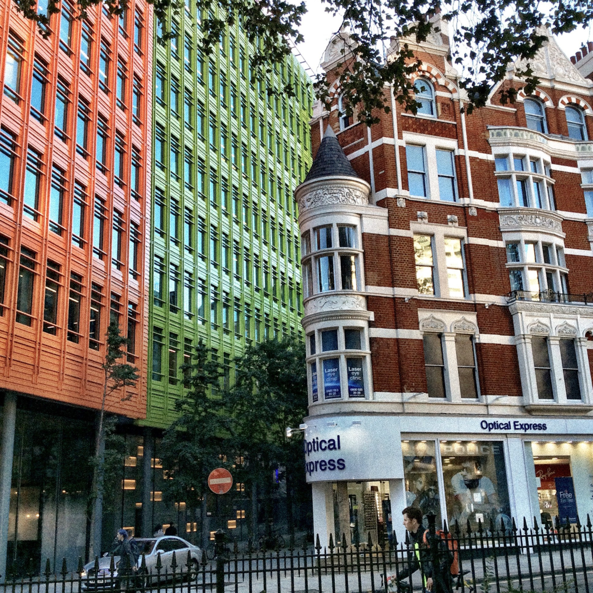 London. BNW Around Photography