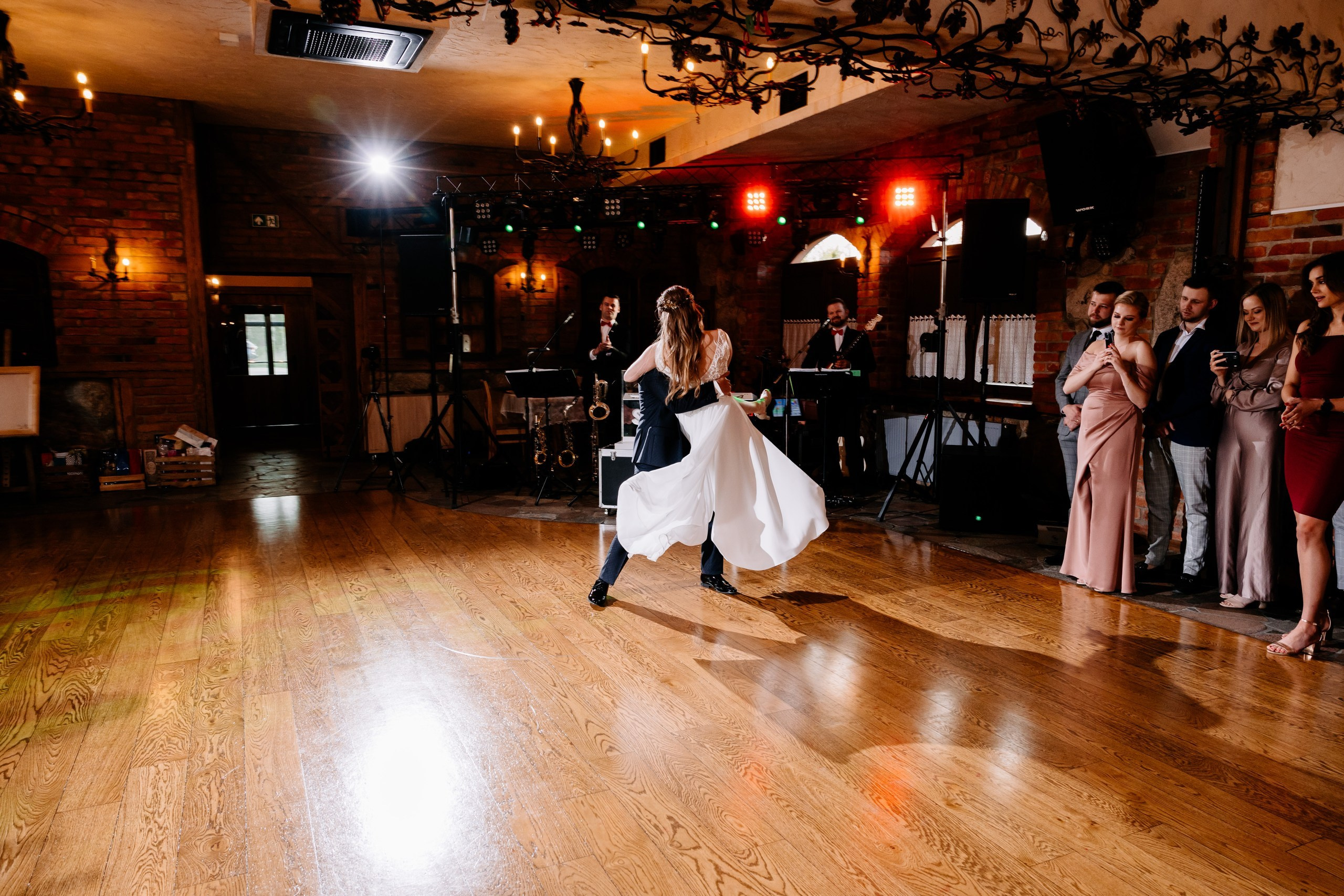 Zofia ♡ Bartosz. Fotograf Ślubny Warszawa - Sesje Biznesowe Rodzinne Eventy