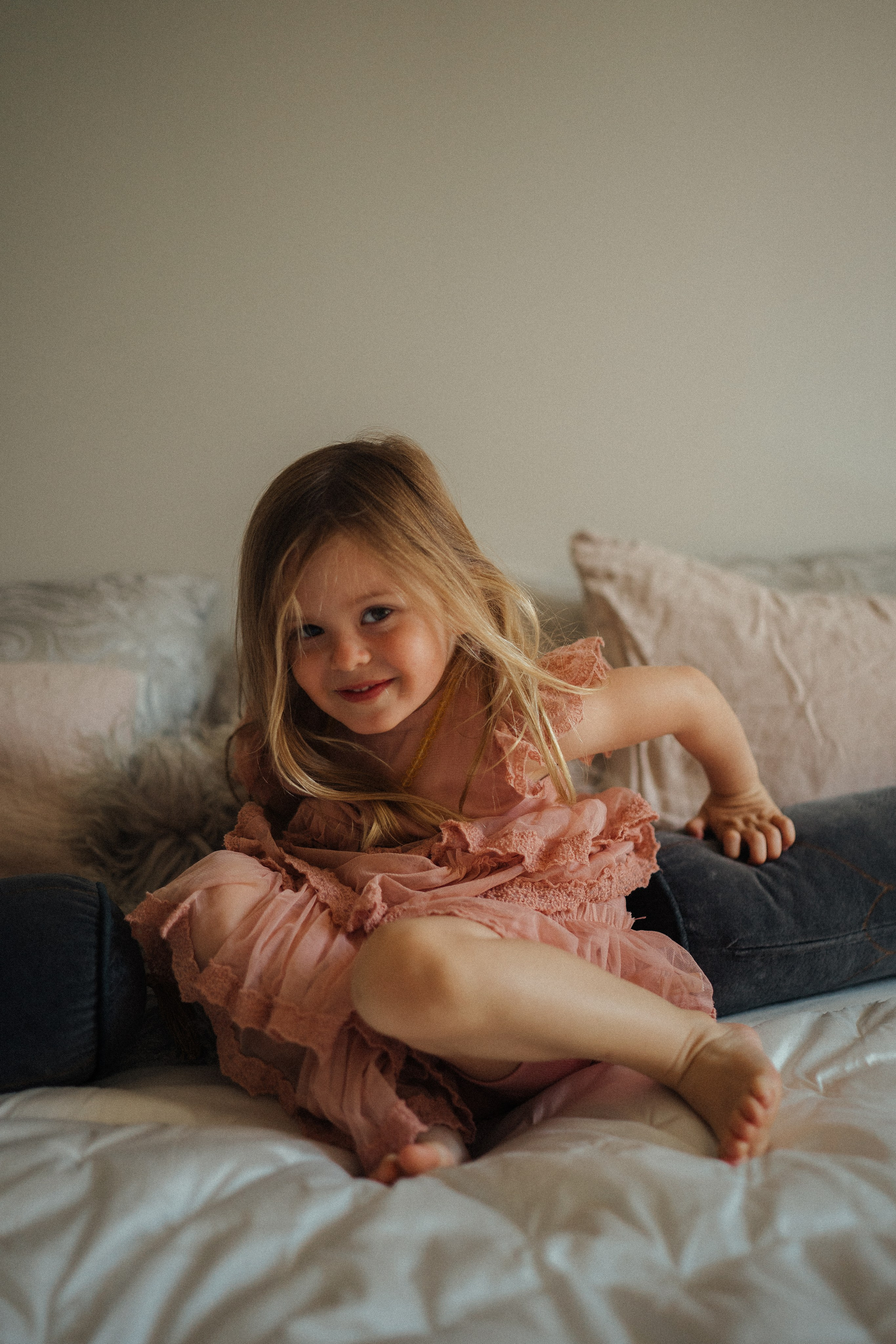 L&H. Wedding and potrait photographer in Helsinki Vickan O