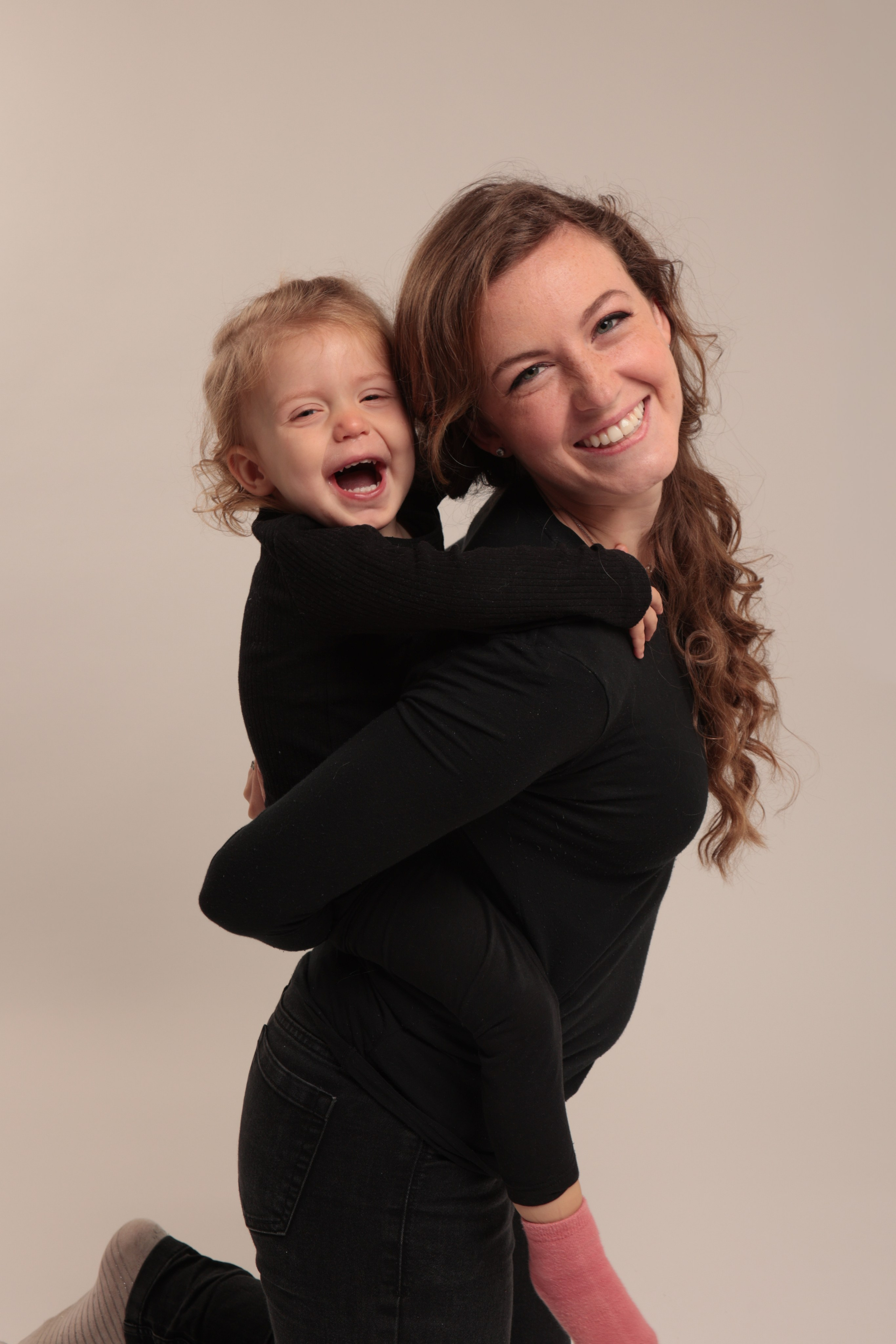 Shelby and Sophie. Photographer in Milan |Mila Pro Photo